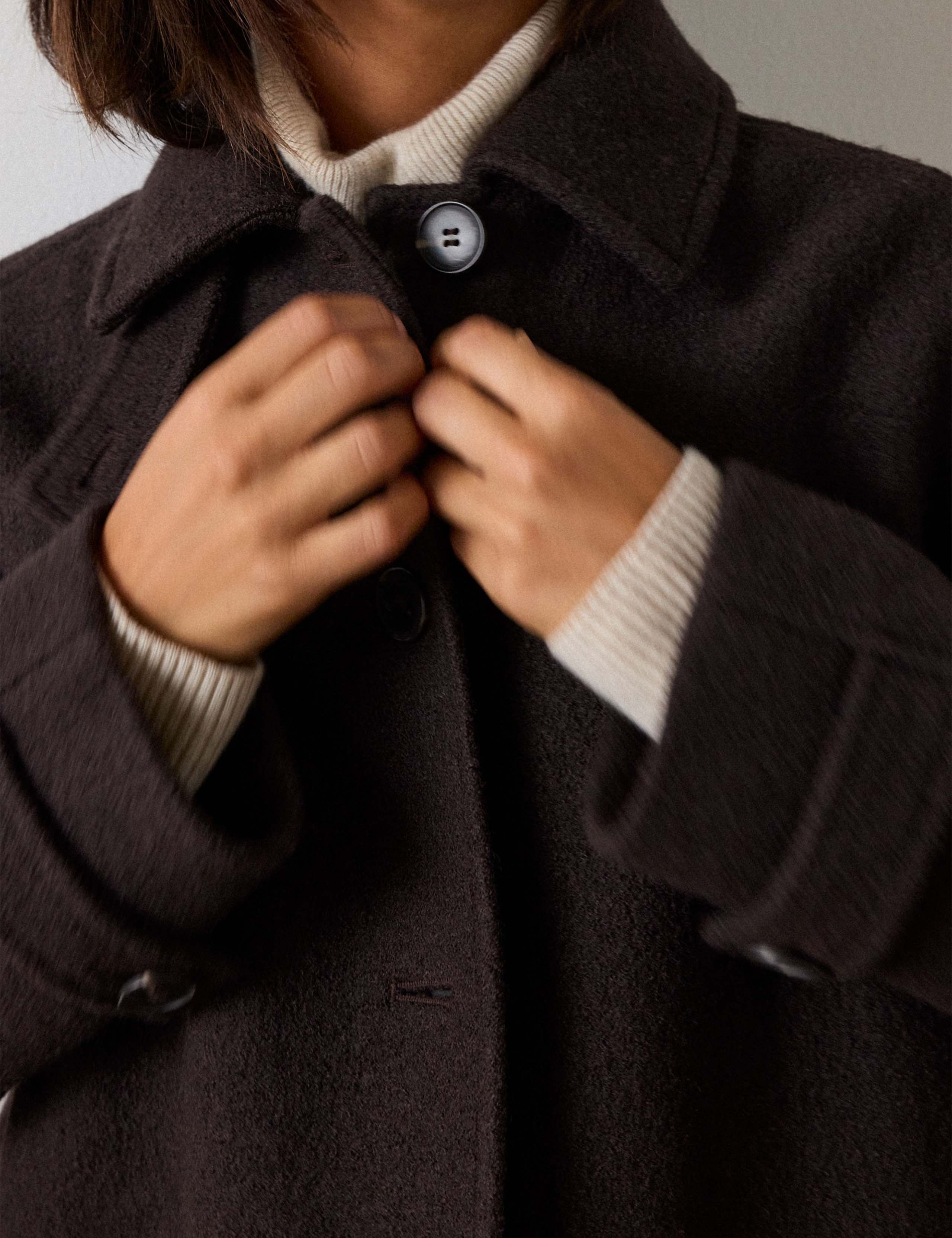 Wool Rich Textured Collared Short Boyfriend Coat 4 of 6