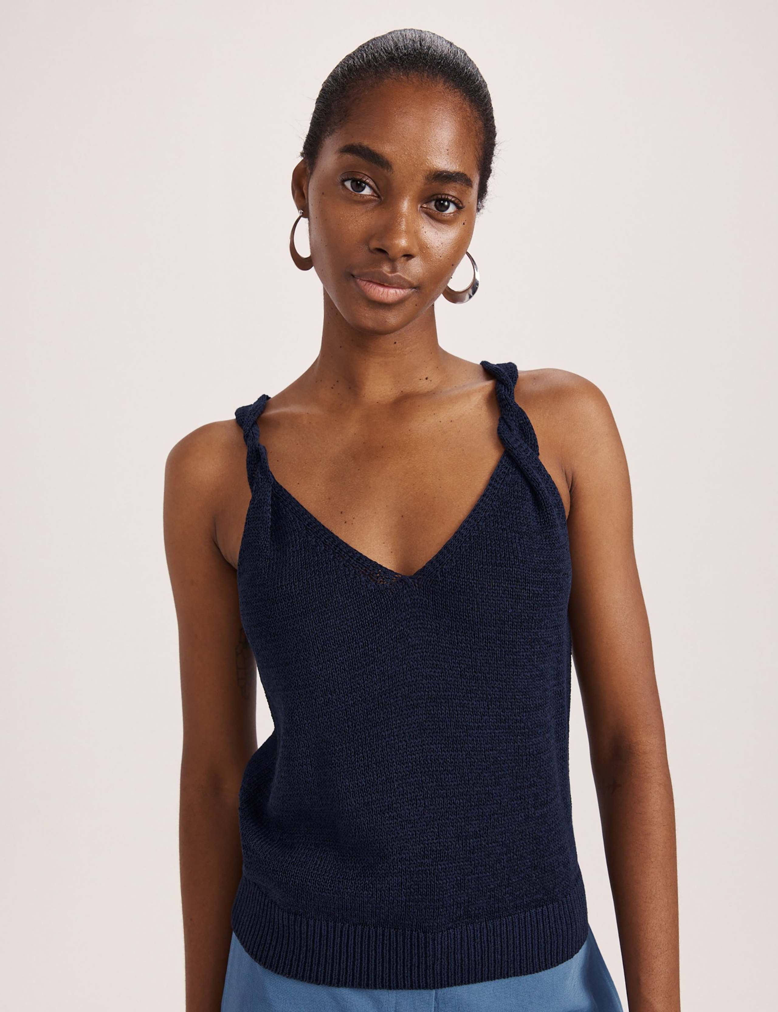 Linen Blend Textured V-Neck Vest Top 1 of 8