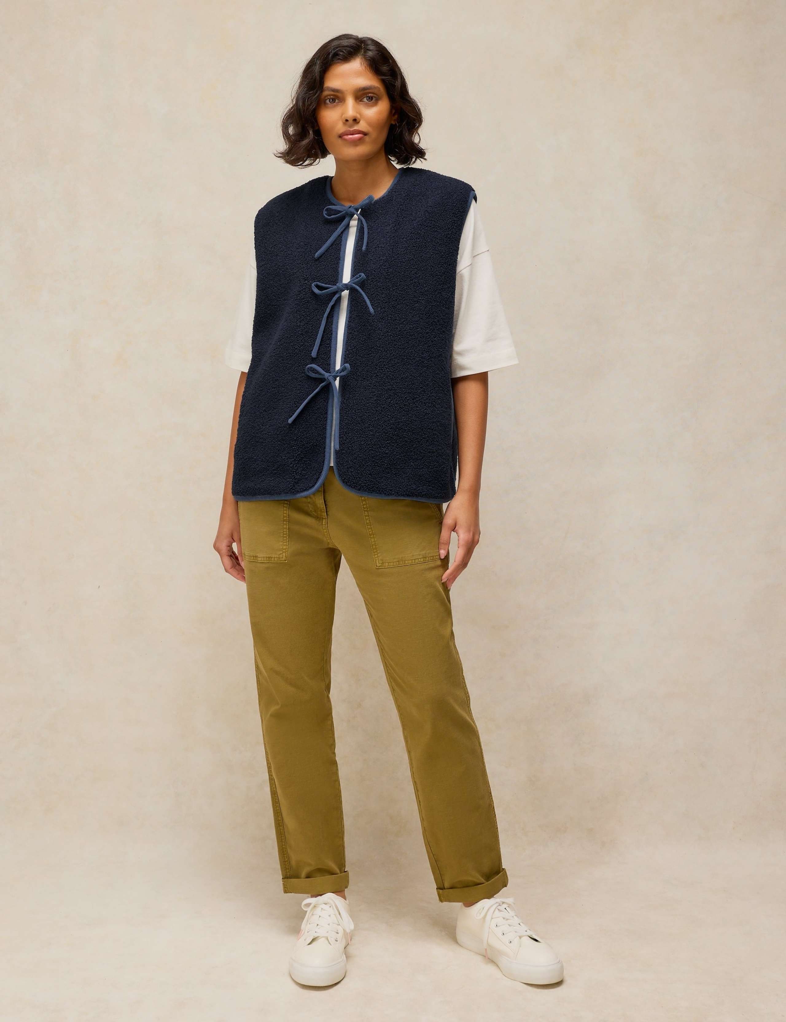 Borg Tie Front Gilet 4 of 6