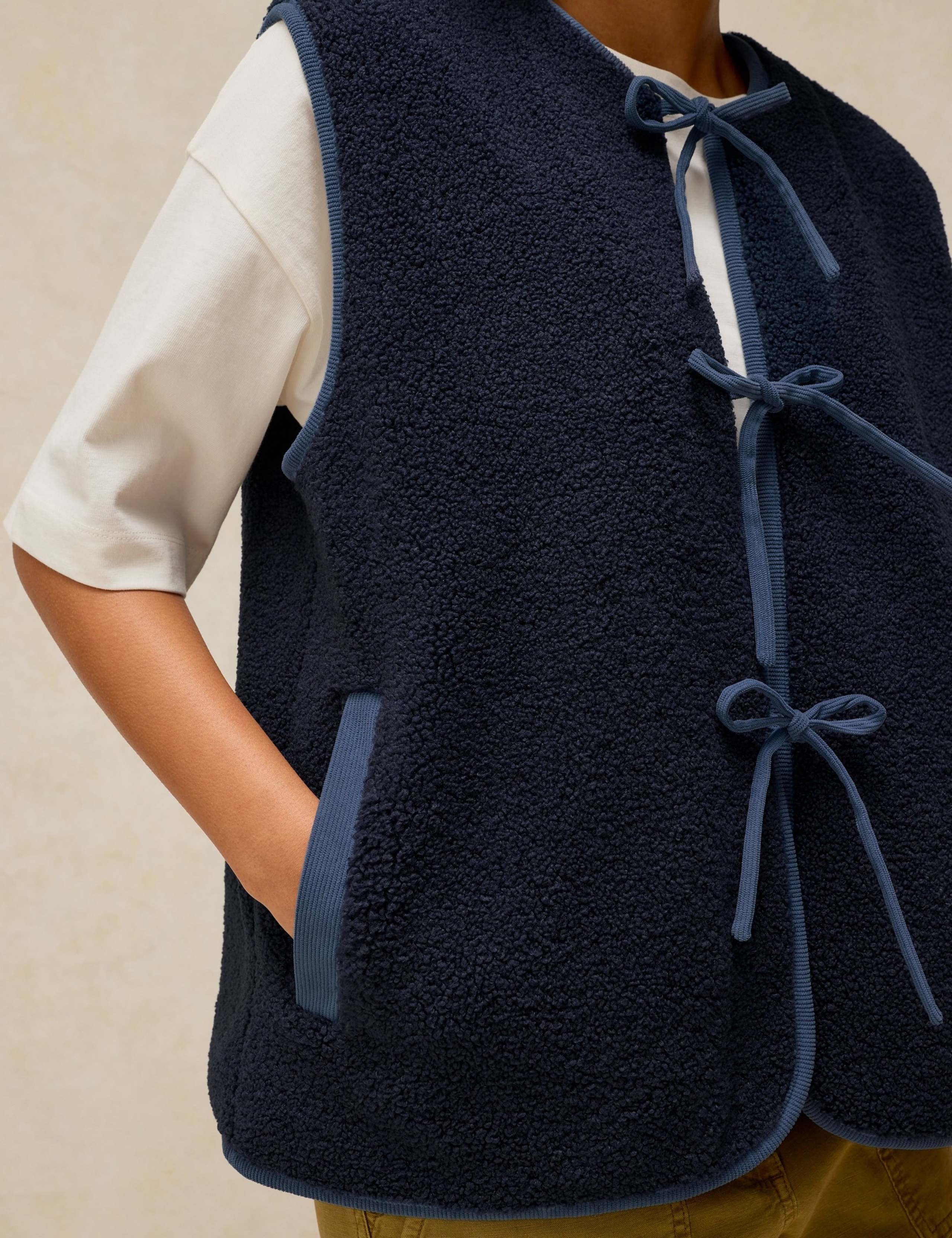 Borg Tie Front Gilet 5 of 6