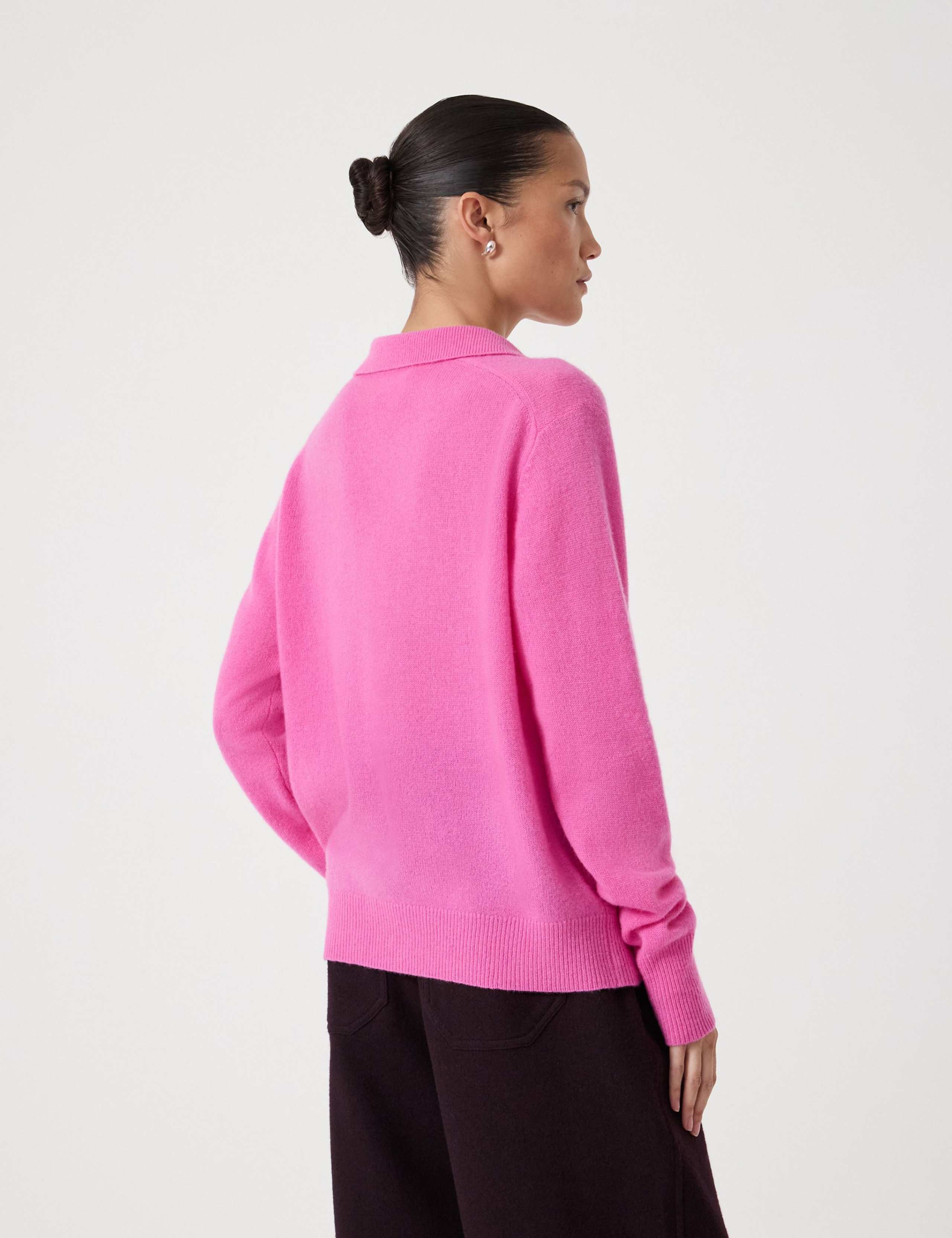 Cashmere Rich Collared Polo Jumper 4 of 5