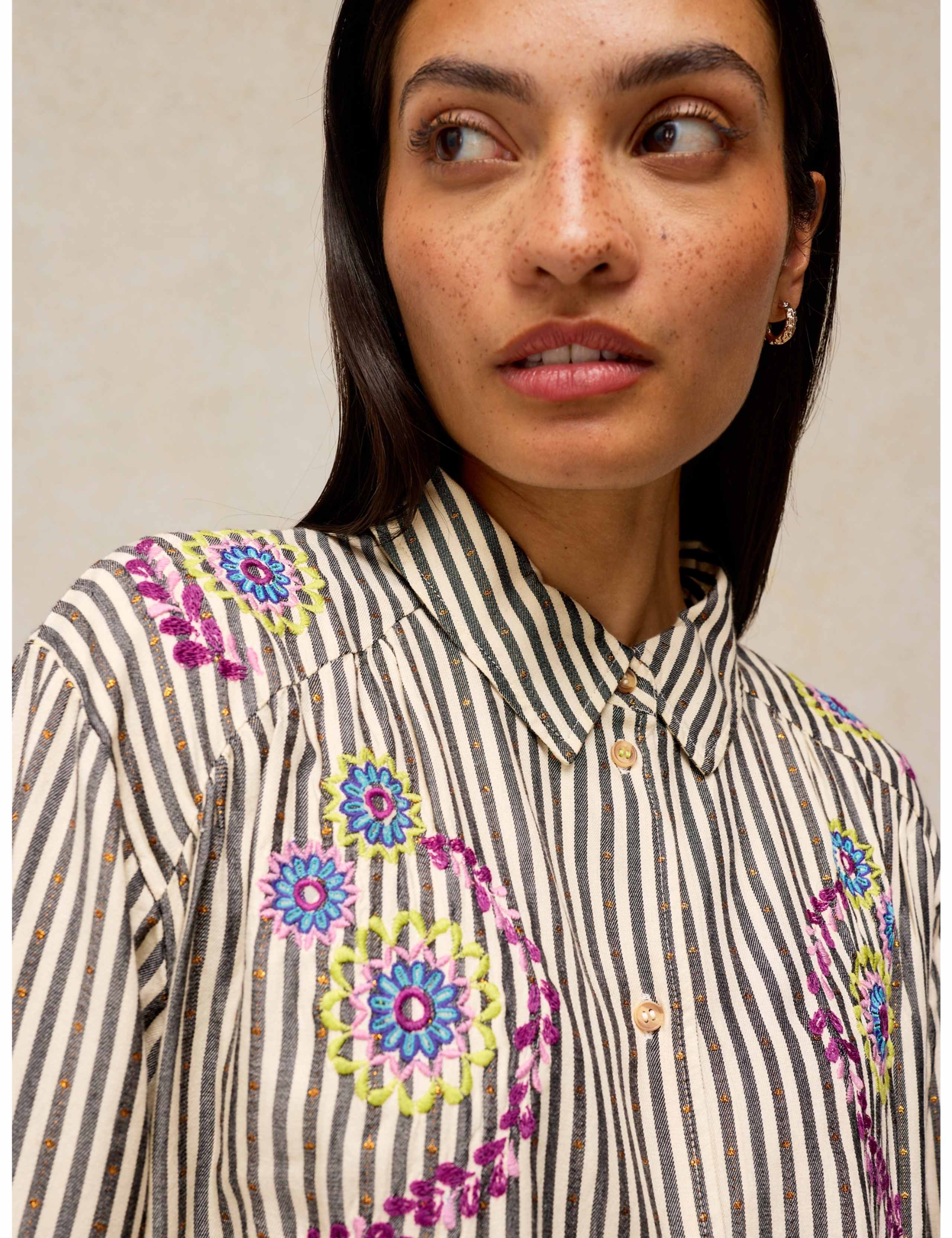 Embroidered Collared Shirt 4 of 6