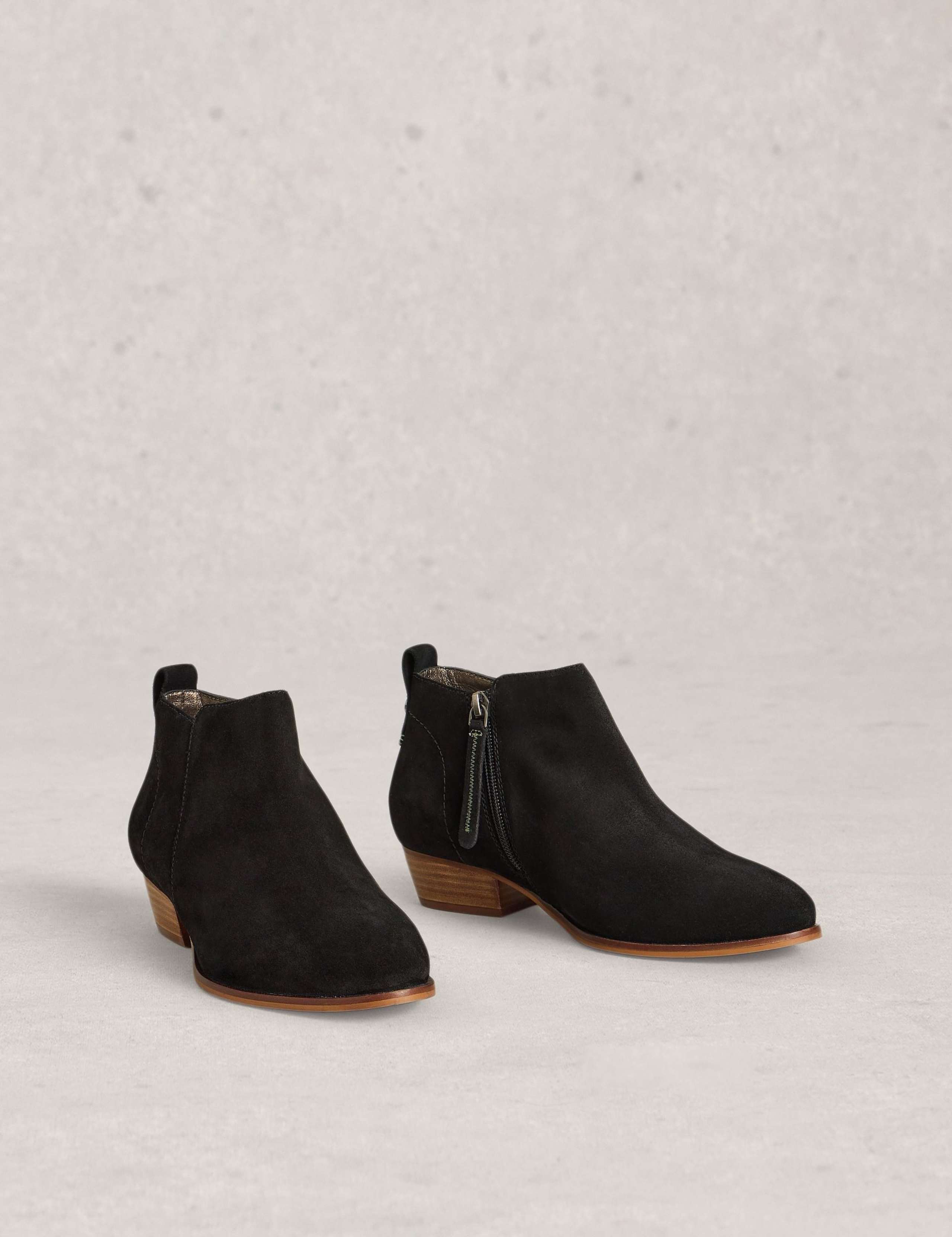 Wide Fit Low Heel Ankle Boots 3 of 4