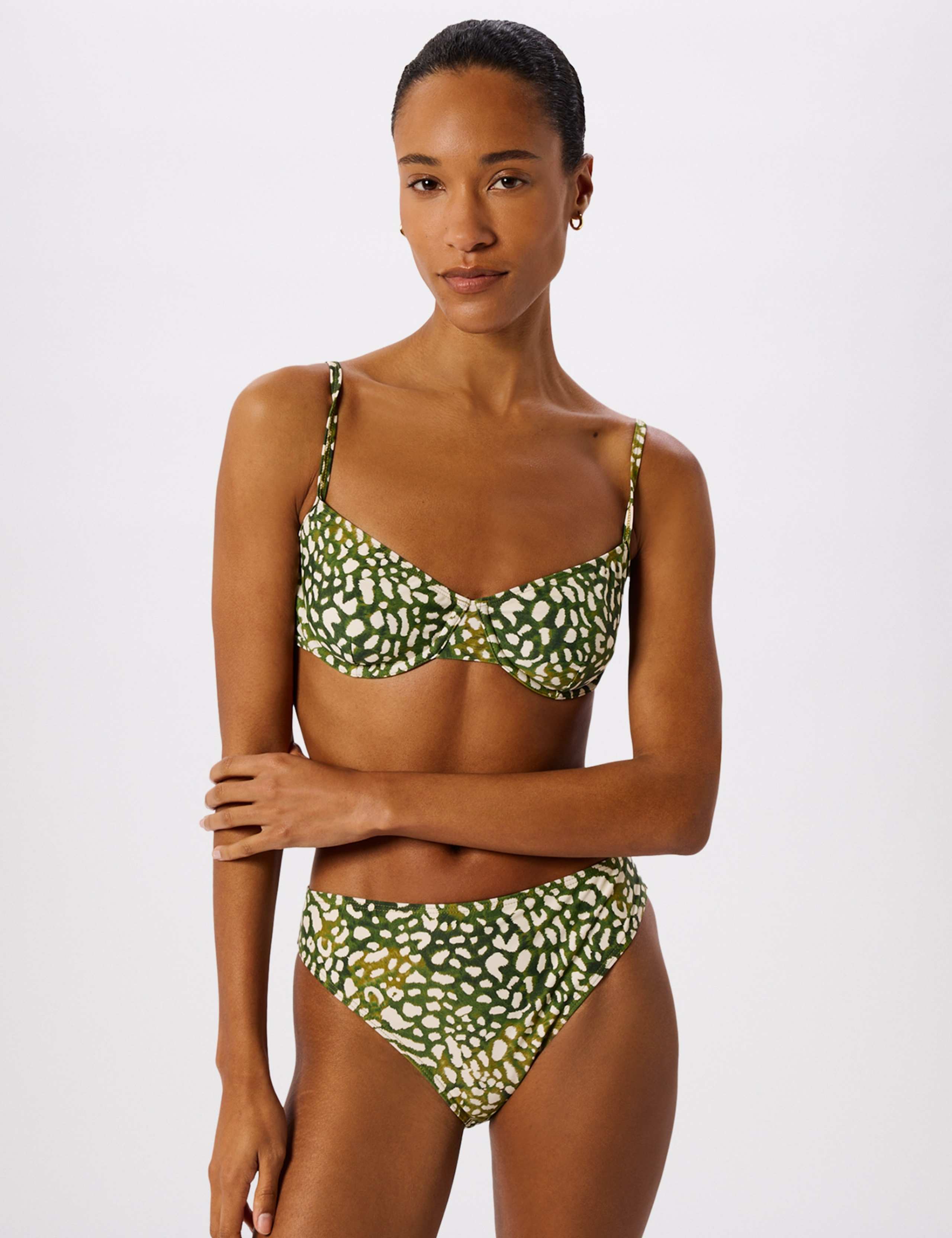 Animal Print Wired Bikini Top 3 of 6