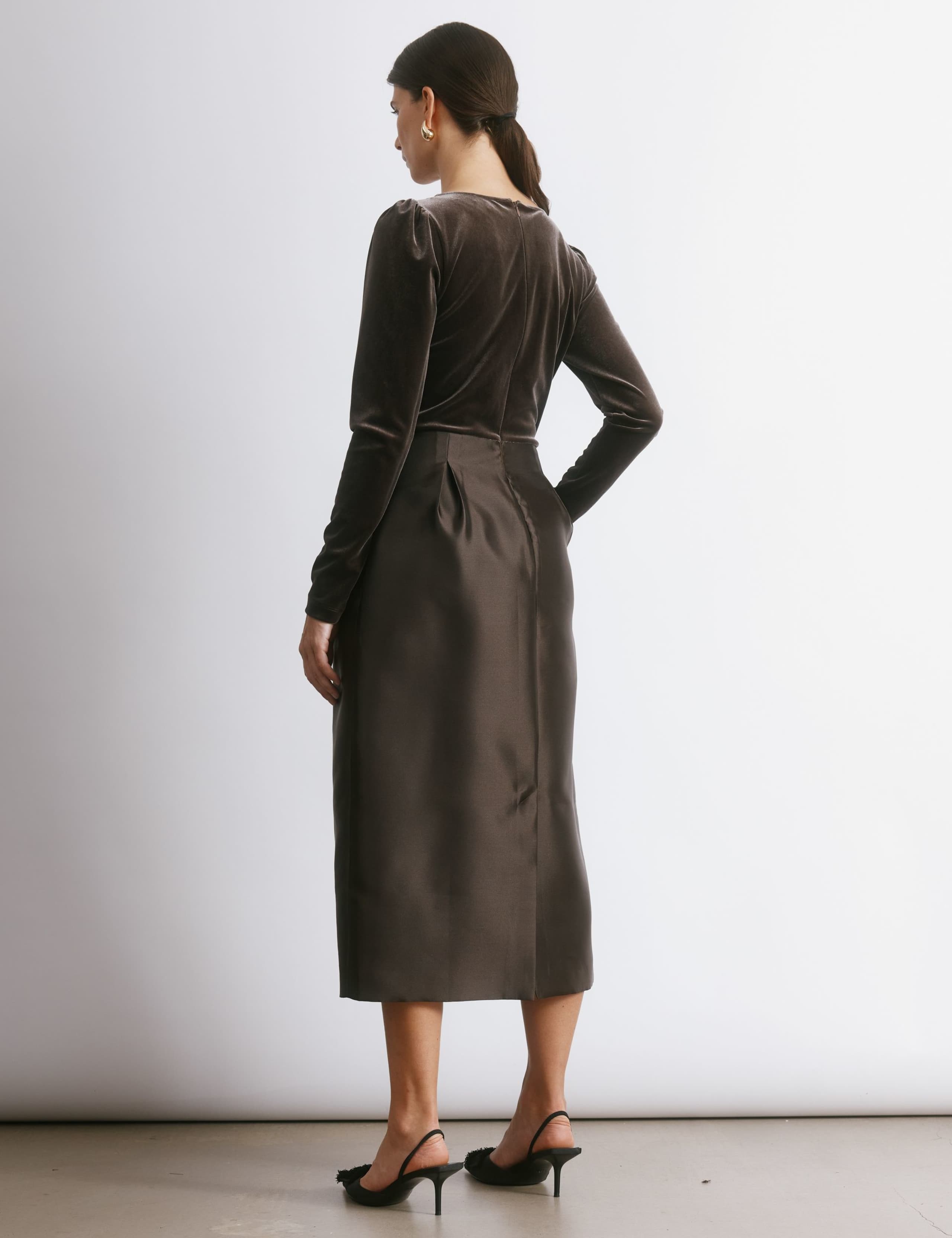 Velvet & Taffeta Midi Waisted Tulip Dress 4 of 4