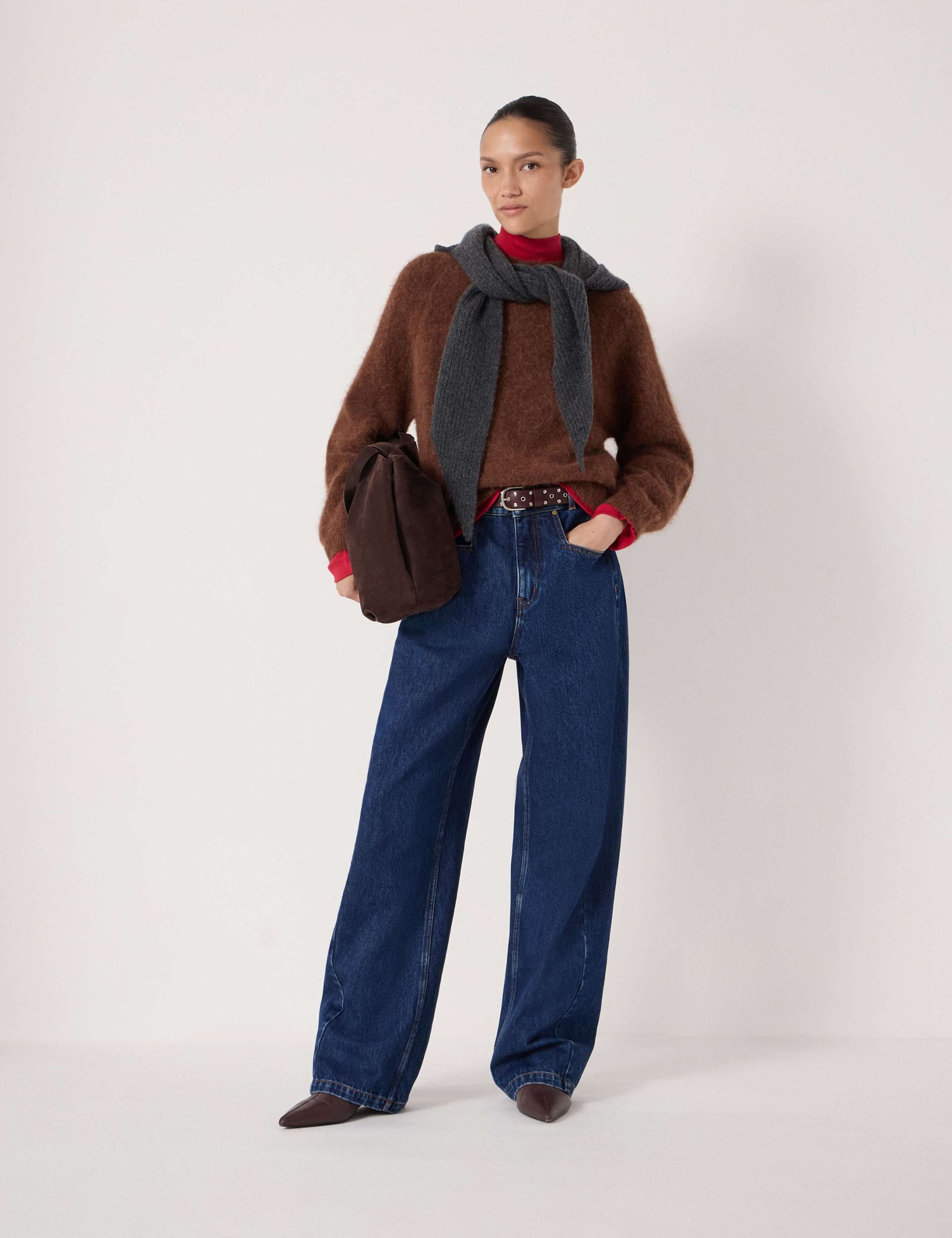 Alpaca Blend Crew Neck Jumper 4 of 5