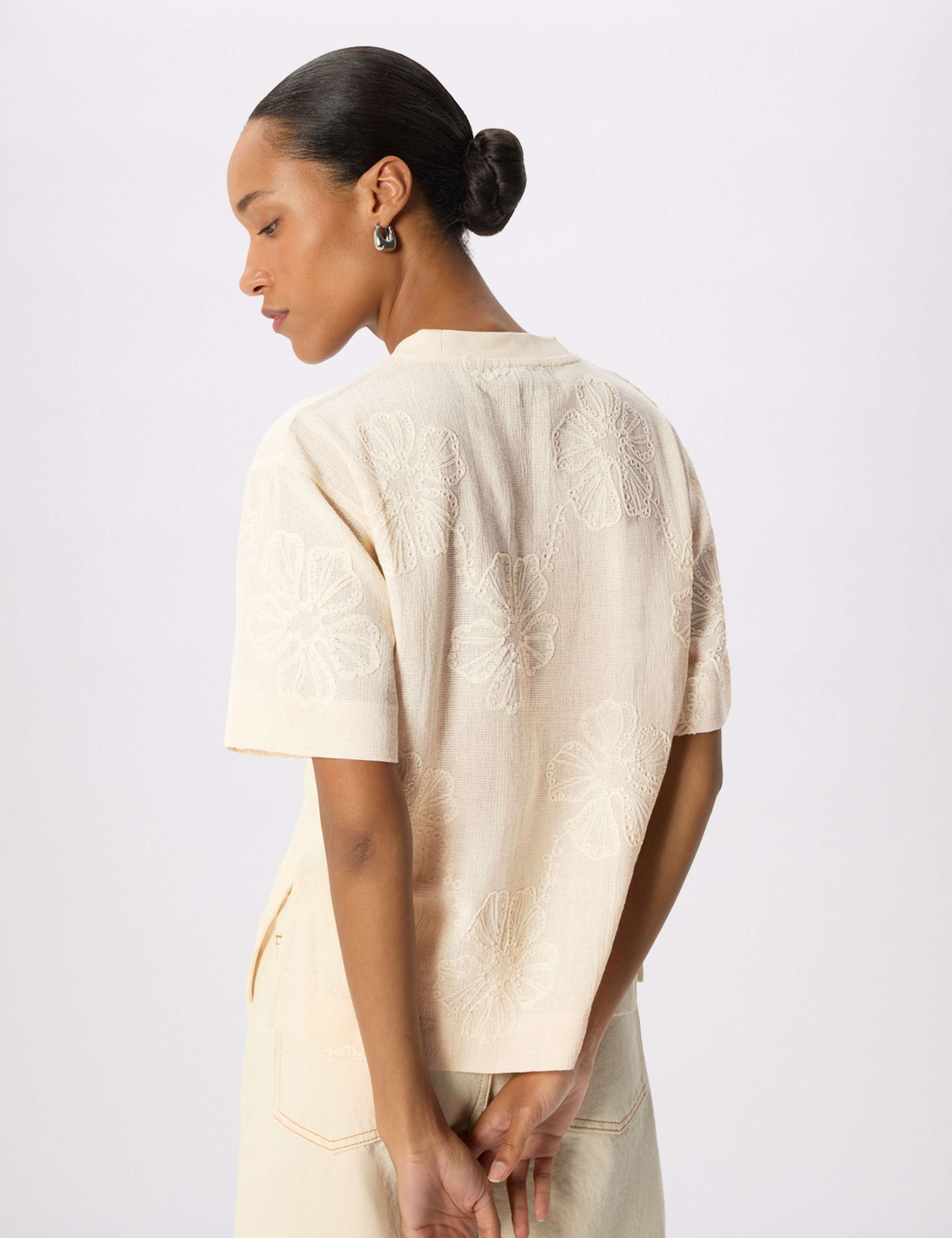 Jersey Textured Floral Embroidered Top 3 of 7