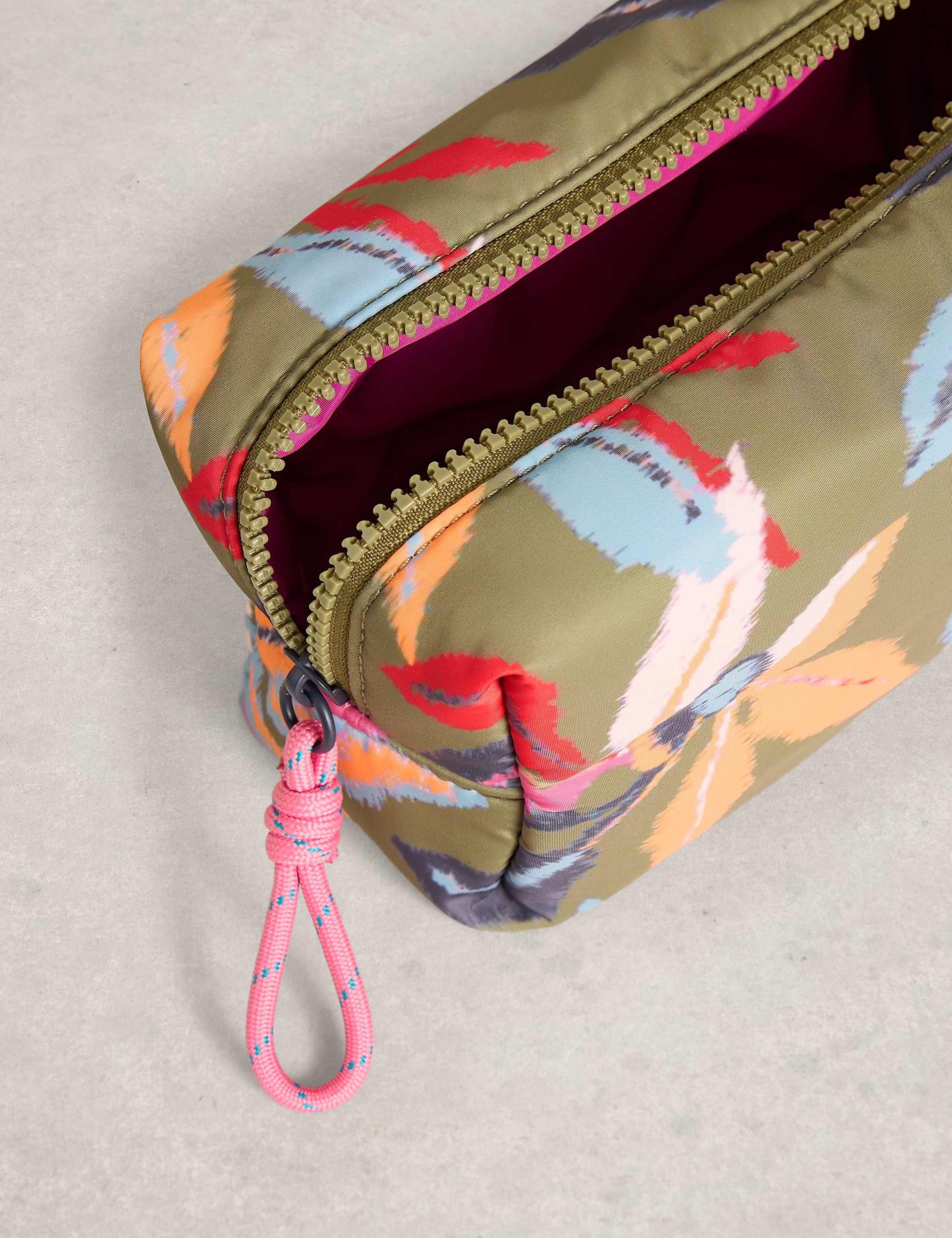 Printed Toiletry Bag 2 of 4