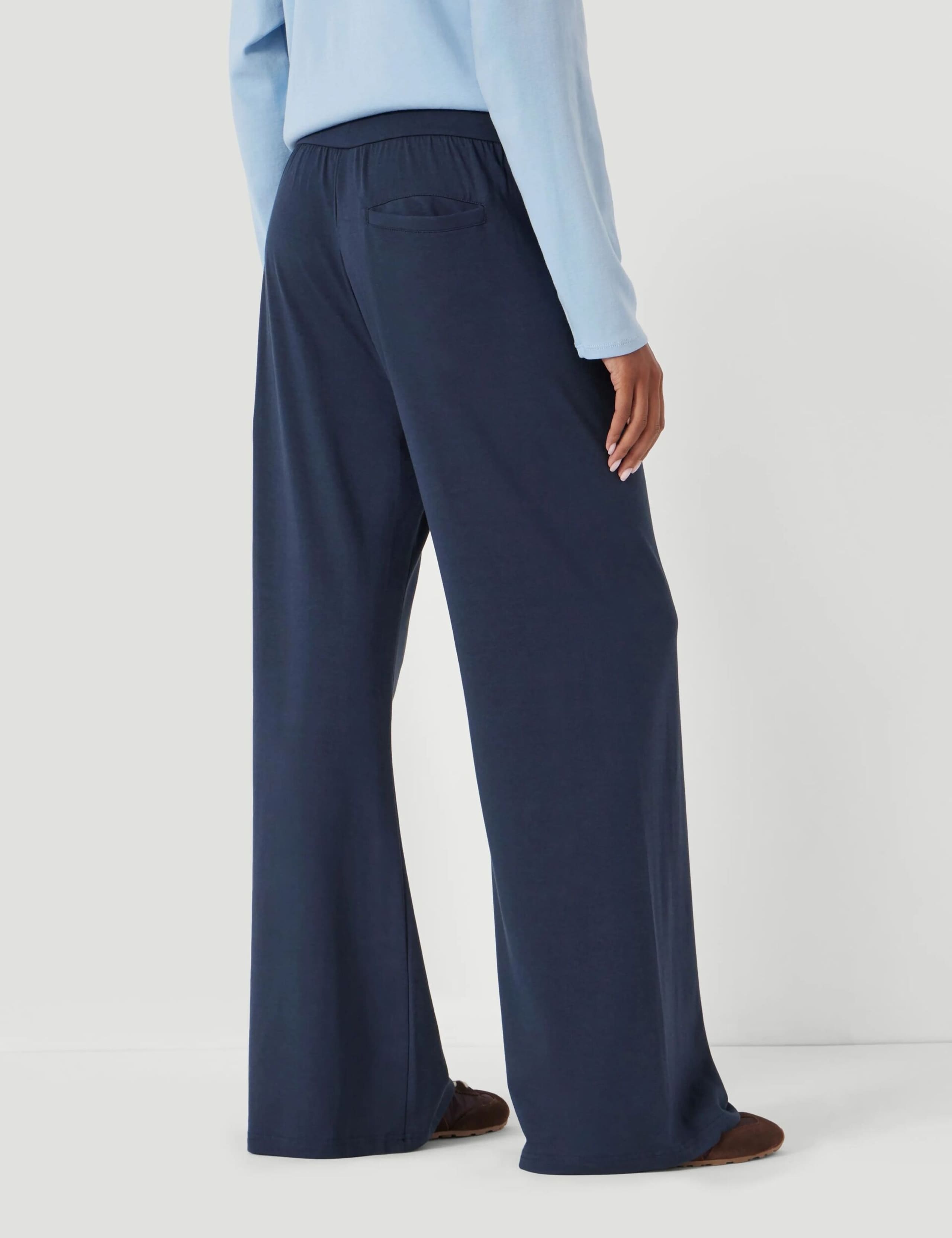 Modal Blend Drawstring Wide Leg Joggers 3 of 4