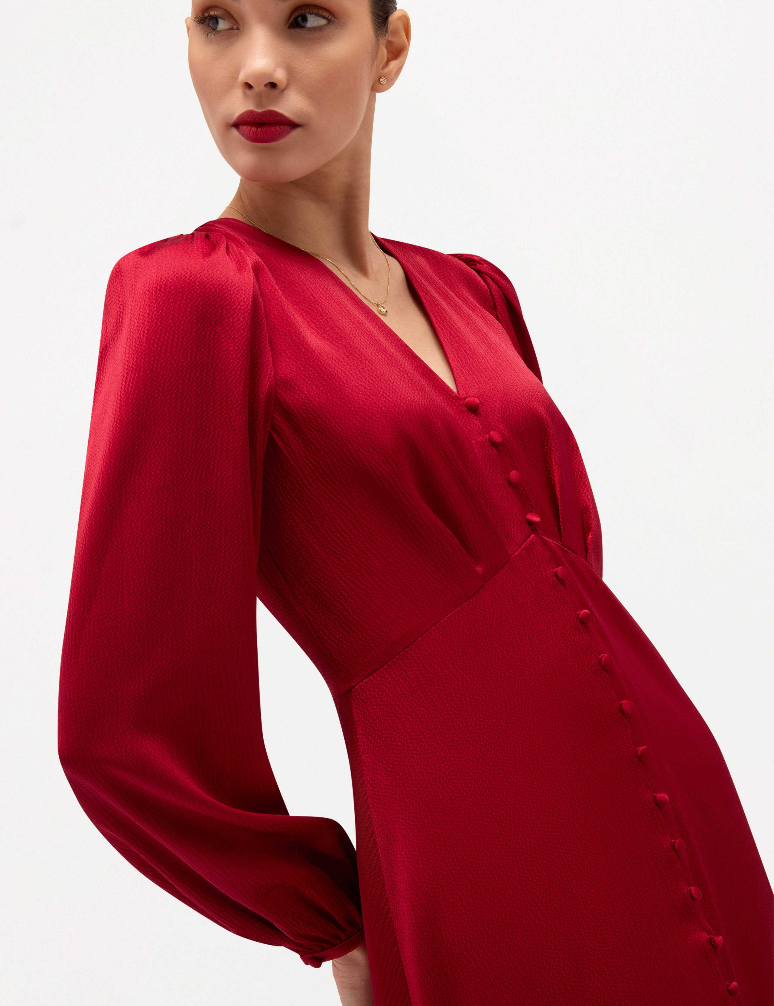 Satin Textured V Neck Blouson Sleeve Midi Dress 3 of 8