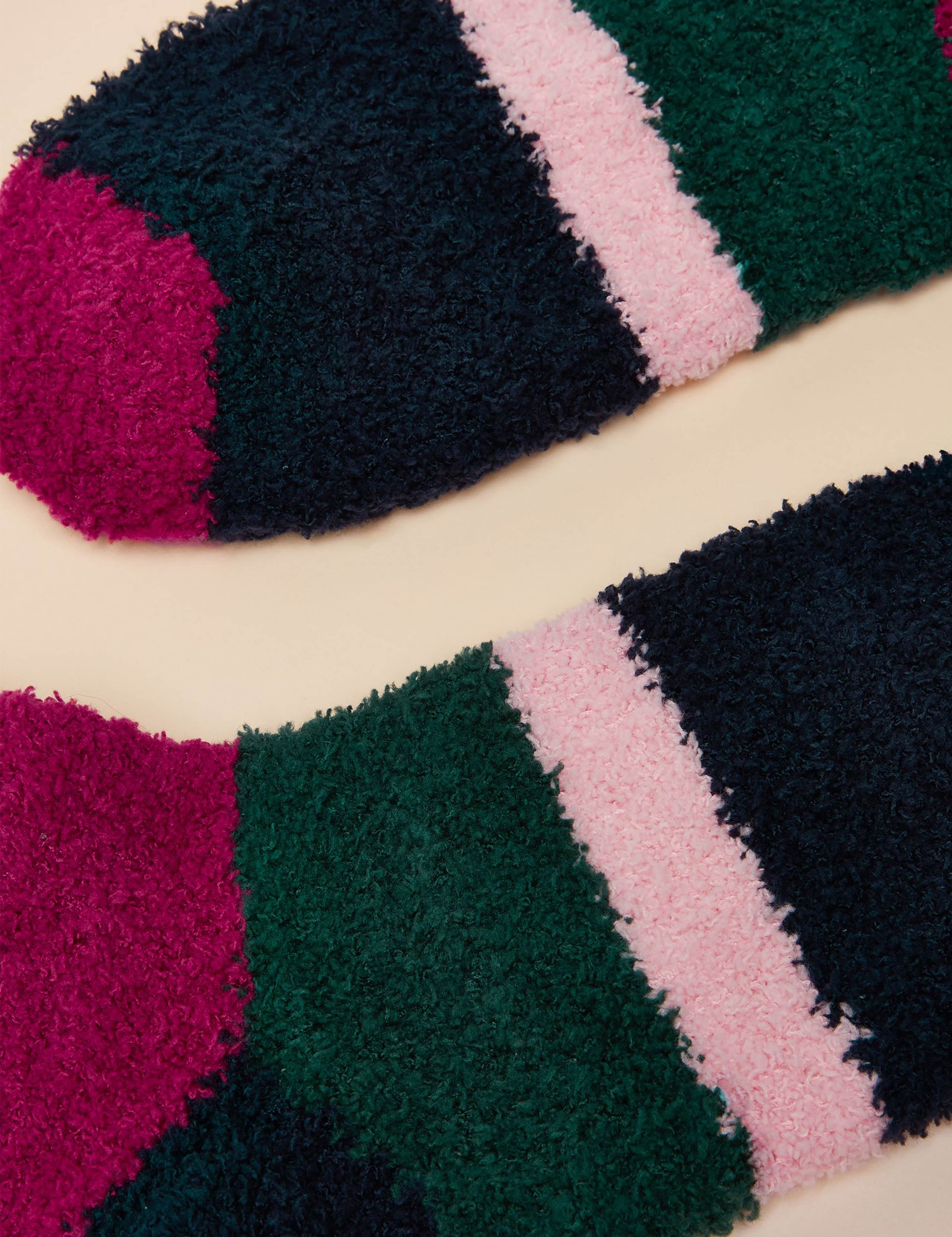 Striped Fluffy Socks 3 of 3