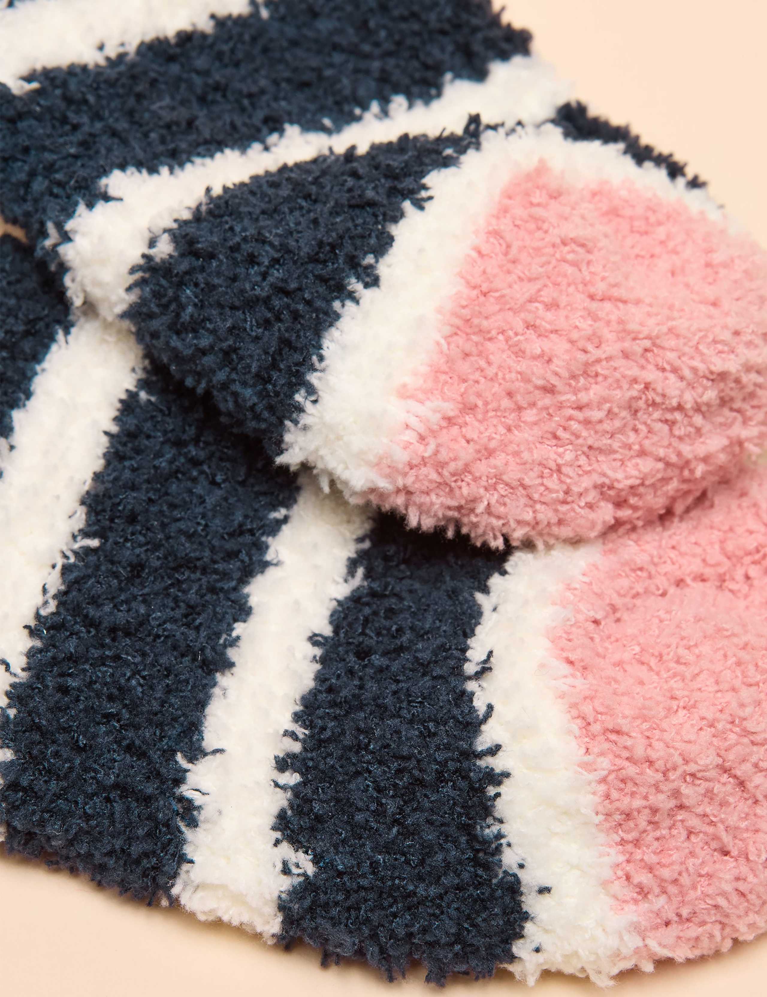 Striped Fluffy Socks 3 of 3