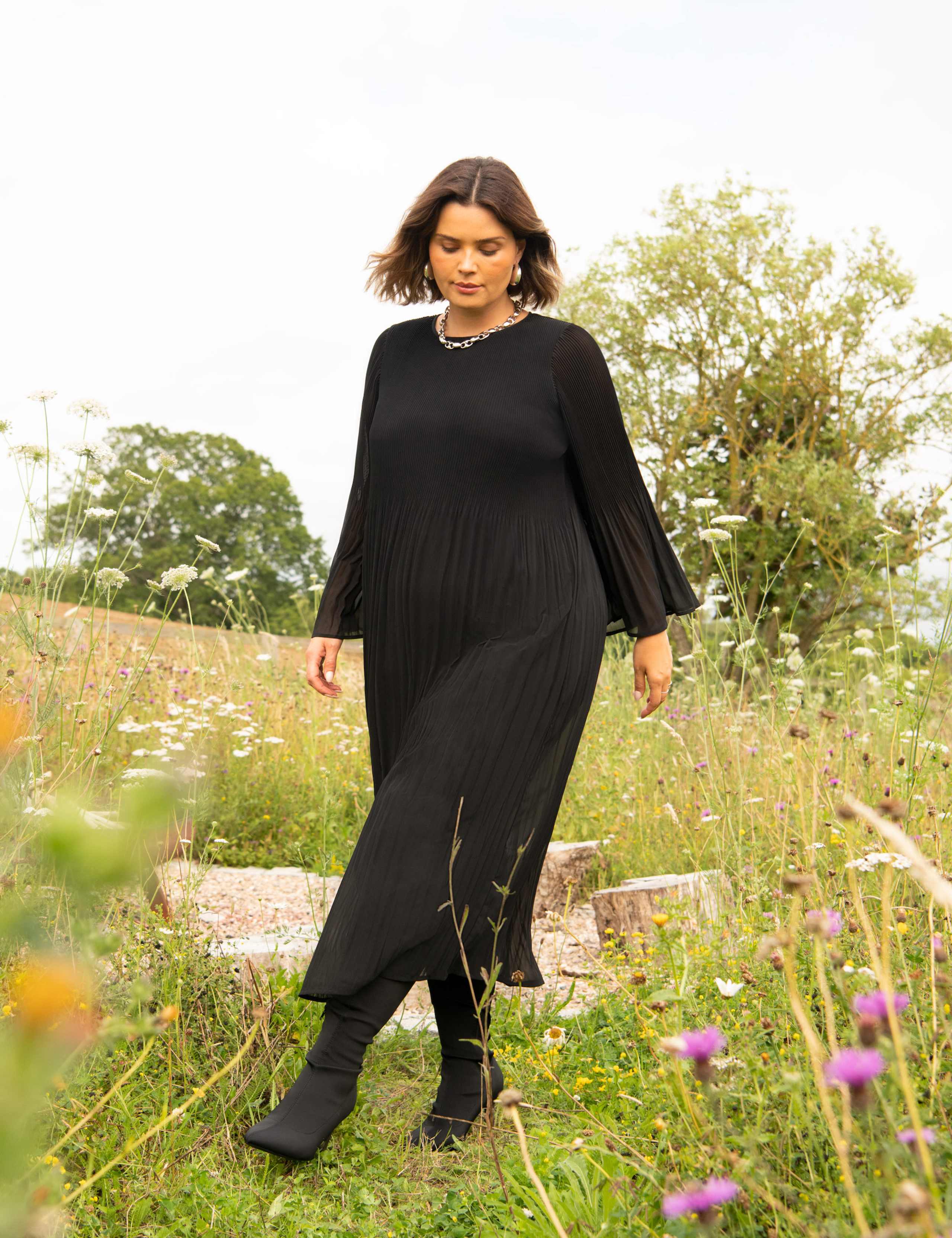 Pleated Midaxi Dress 2 of 7