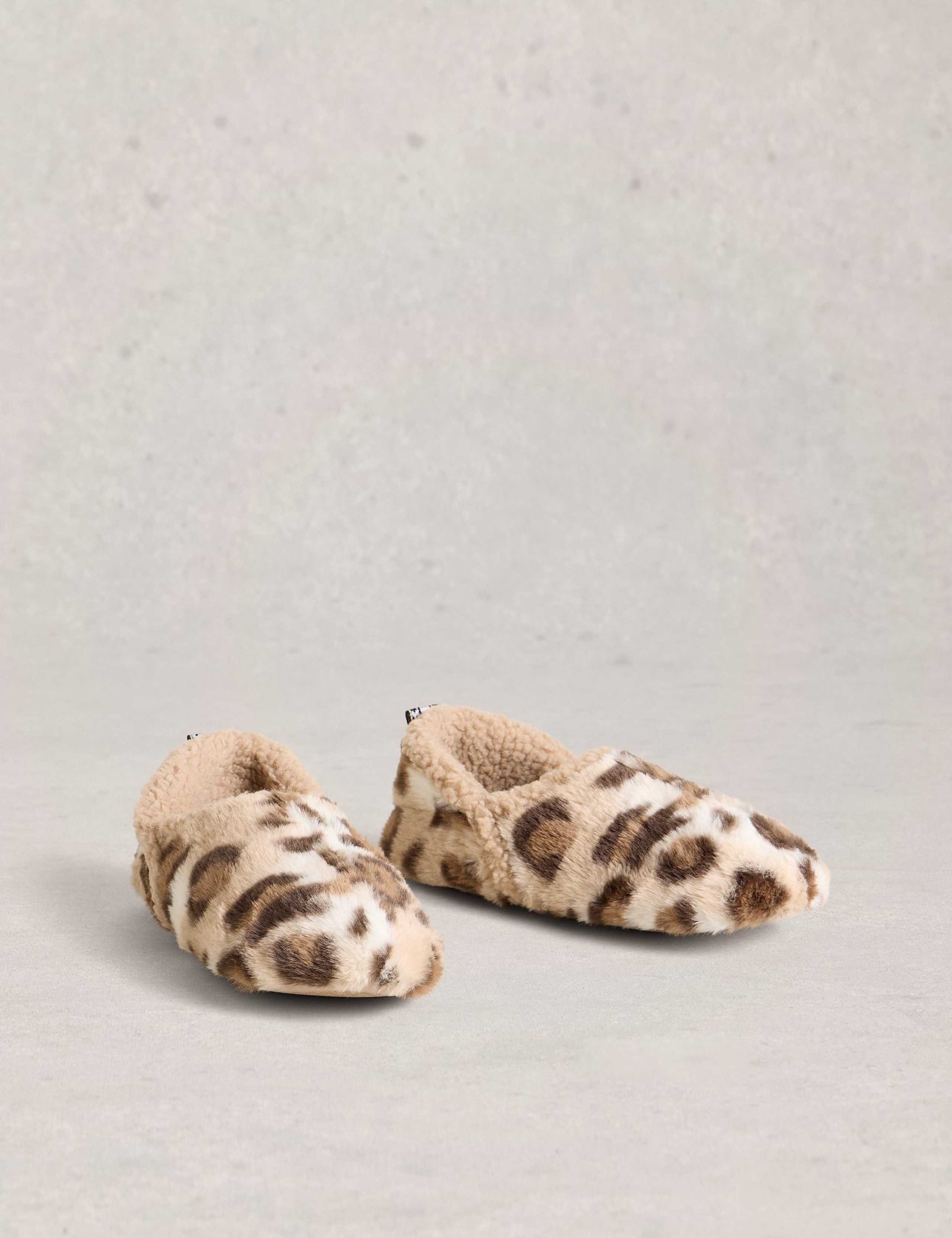 Leopard Print Slippers 2 of 4