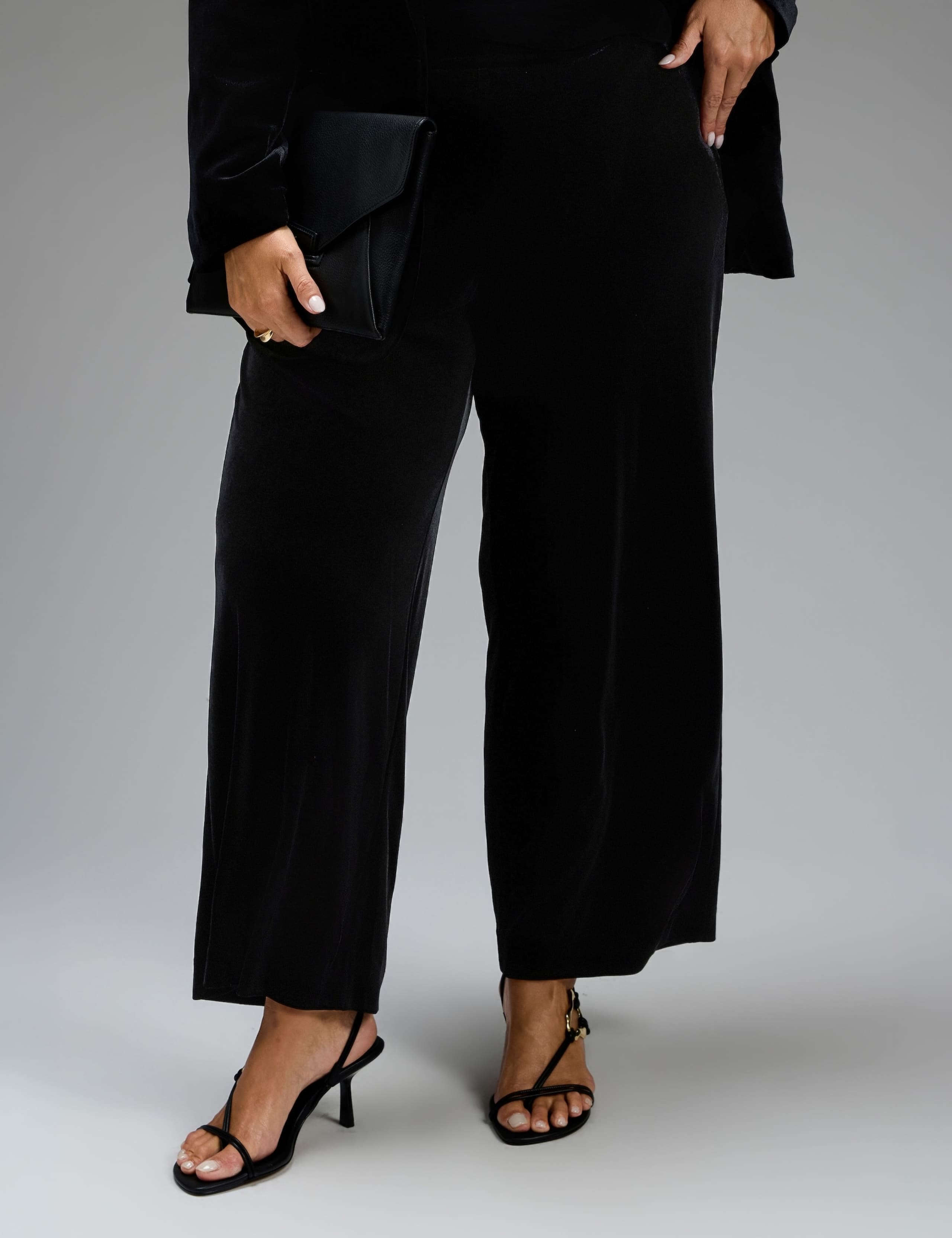 Flat Front Elasticated Waist Wide Leg Trousers 3 of 4