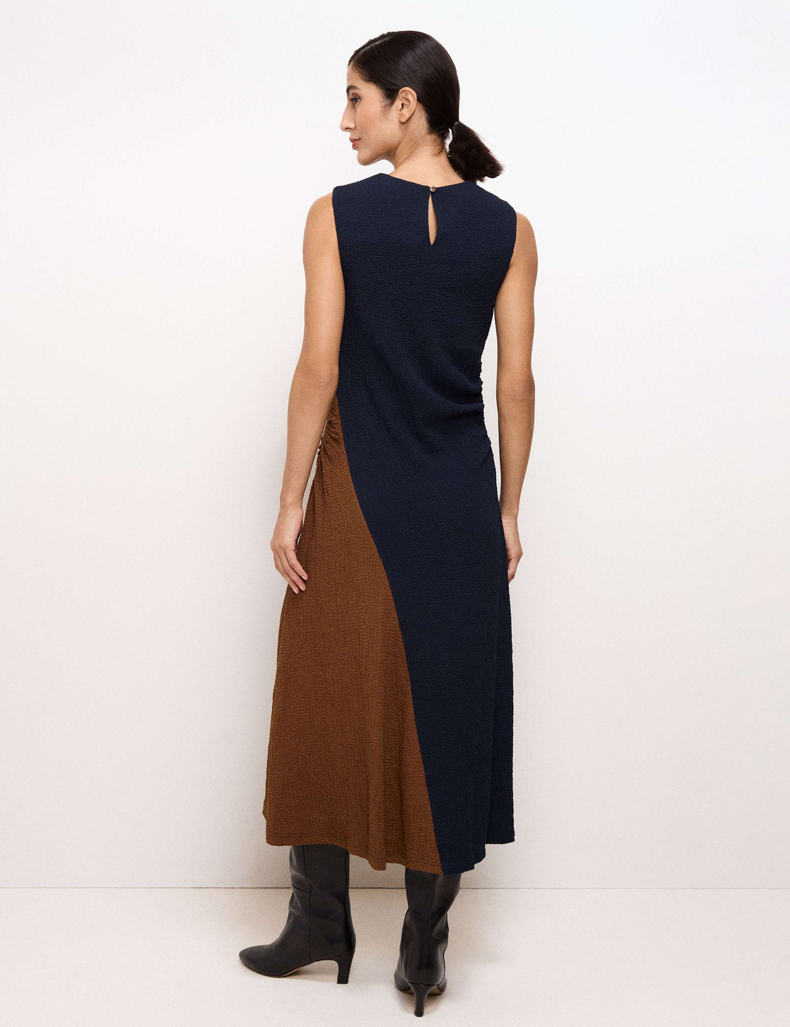 Jersey Colour Block Midi Waisted Dress 4 of 6