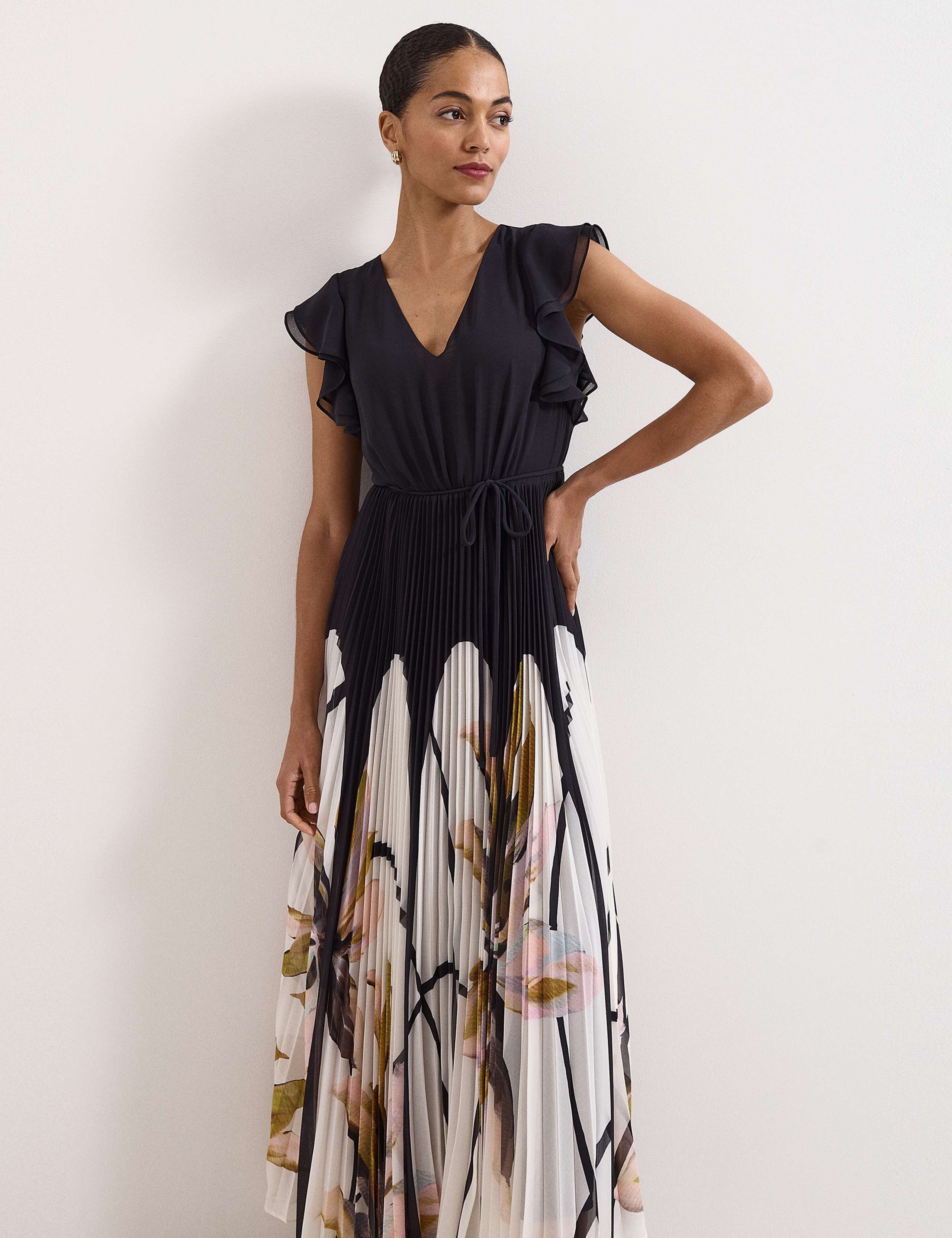Floral V-Neck Pleated Maxi Waisted Dress 5 of 7