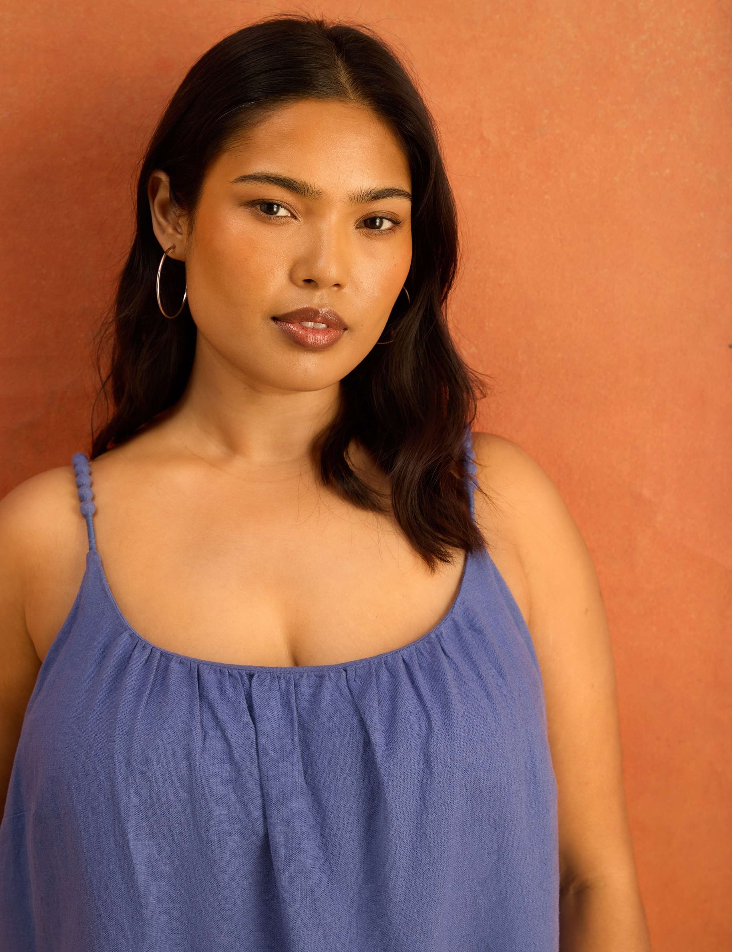Linen Blend Scoop Neck Cami Top 4 of 5