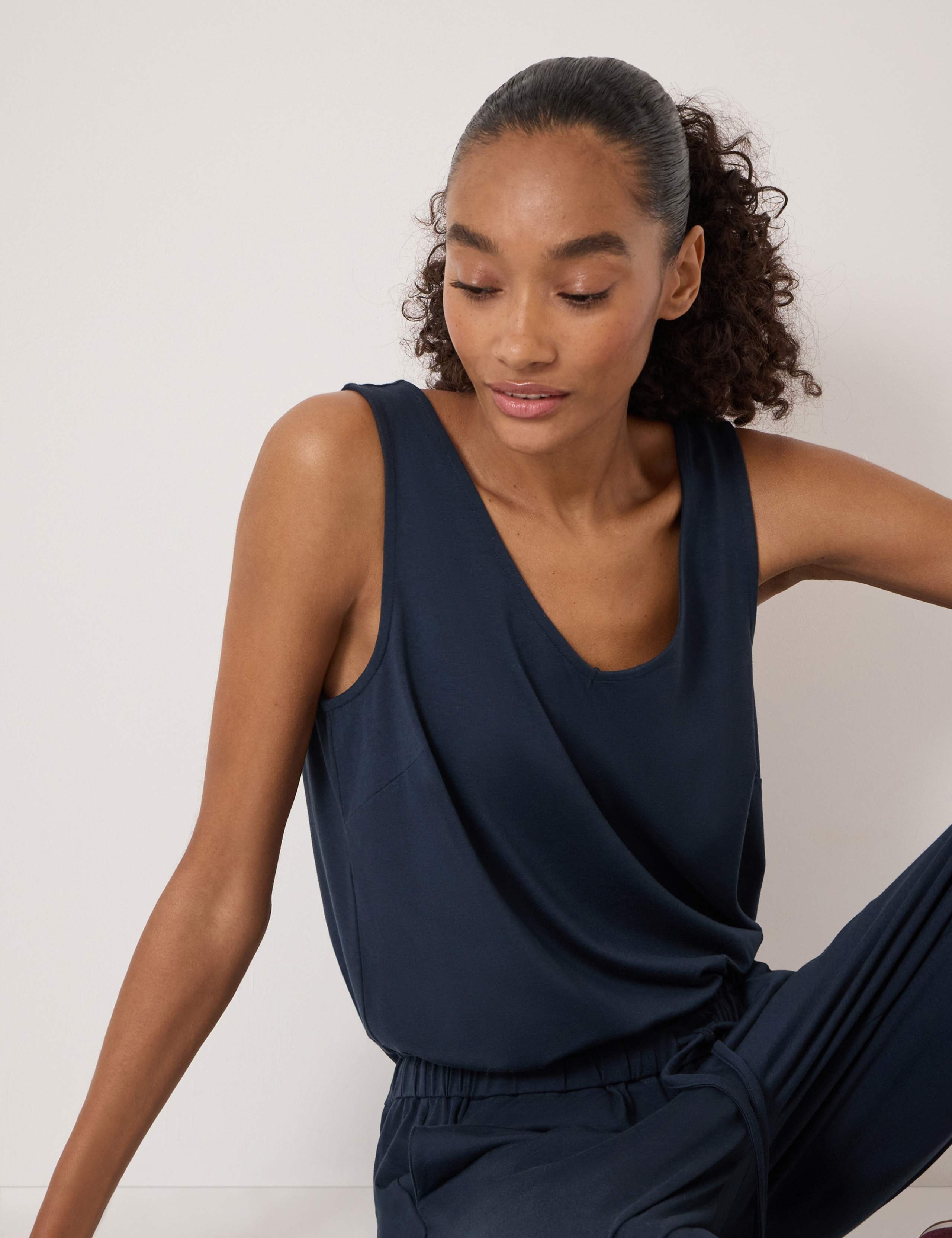 Jersey Sleeveless Harem Jumpsuit 4 of 5