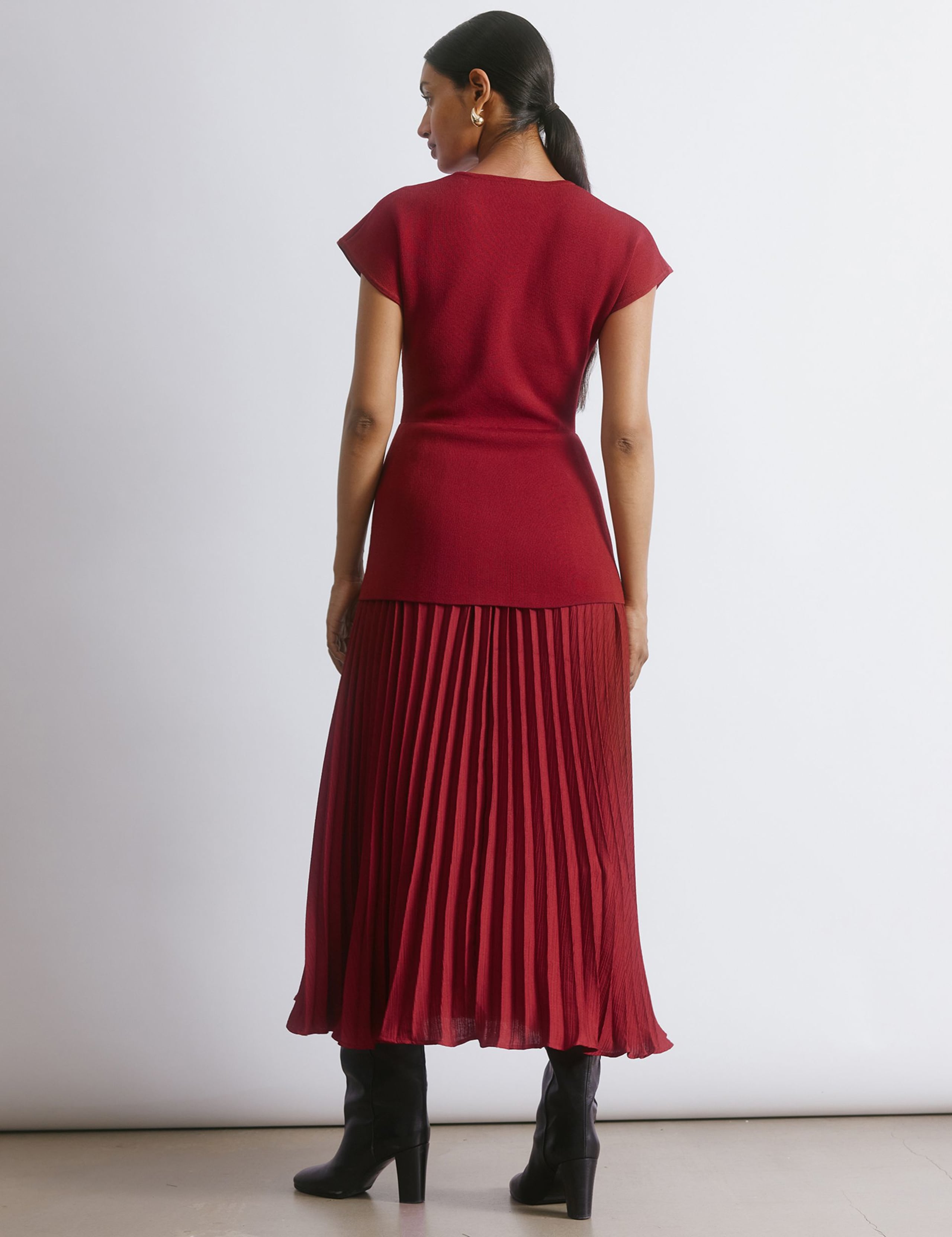 Knitted Pleated Midi Skater Dress 4 of 4