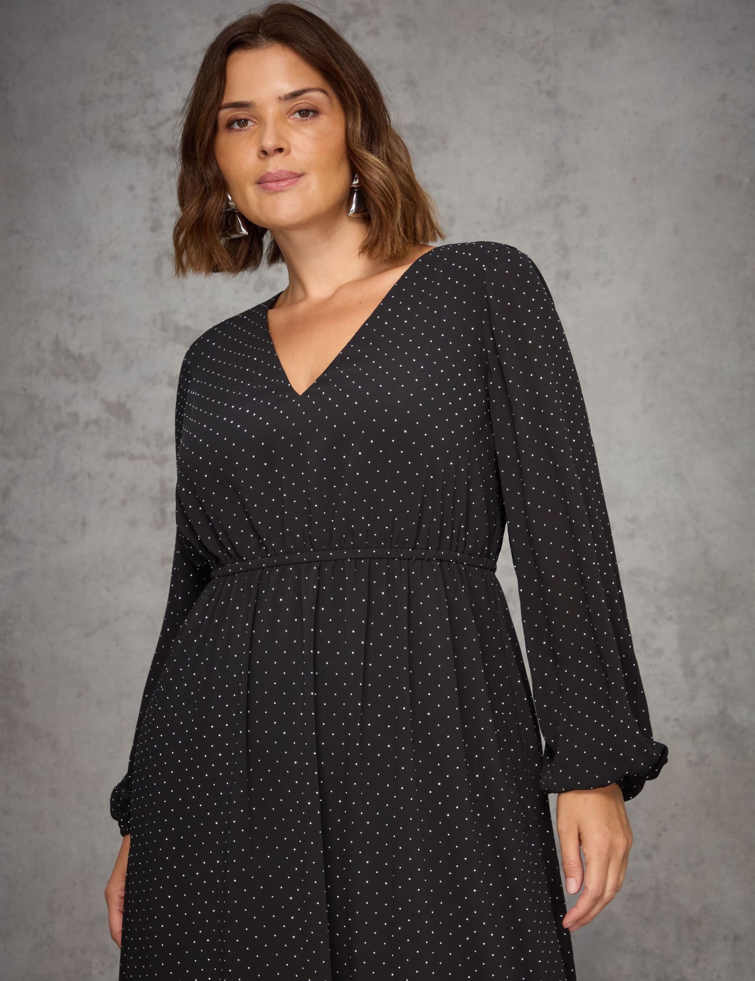 Polka Dot V-Neck Waisted Midaxi Dress 5 of 5