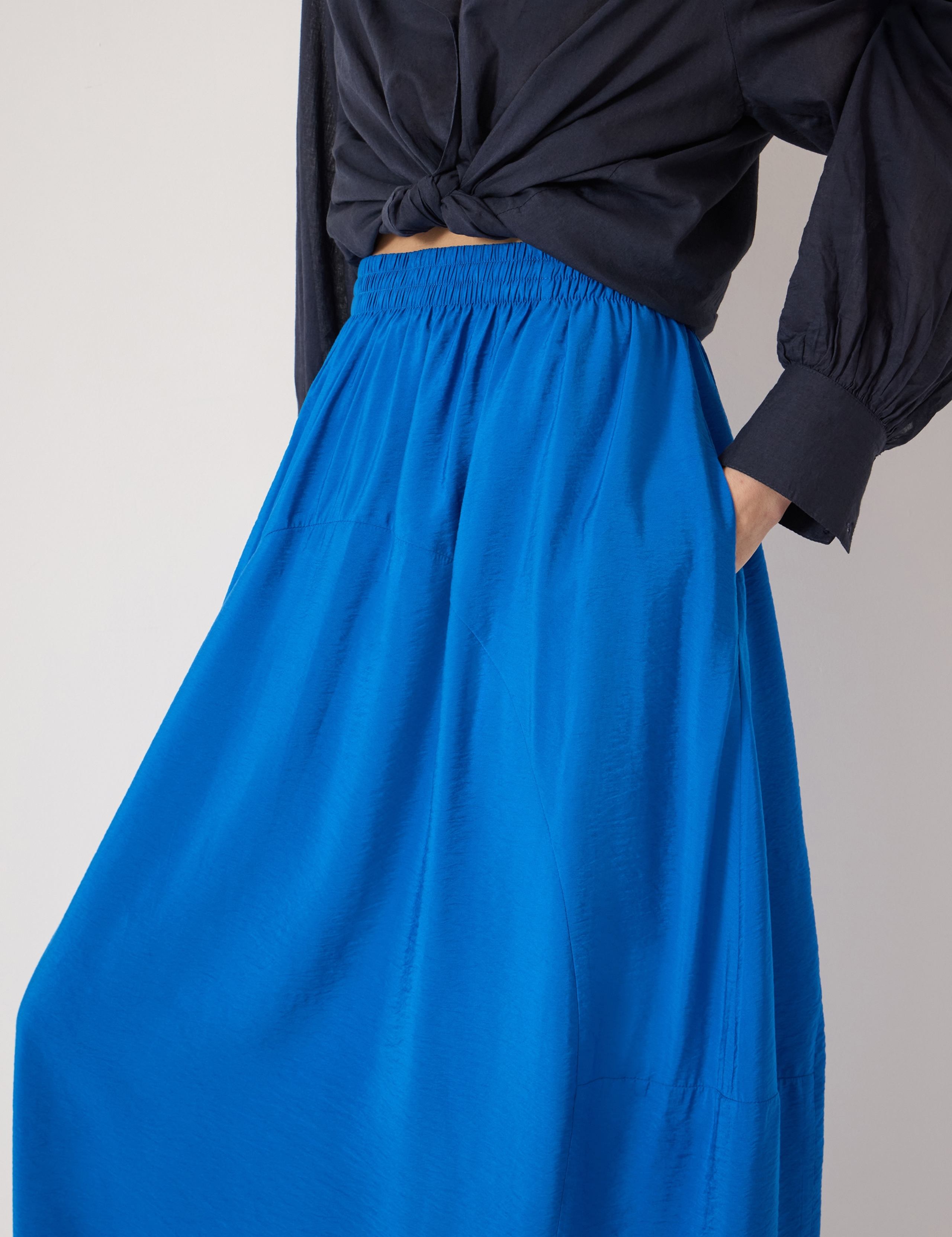Barrel Midi Skirt 3 of 5