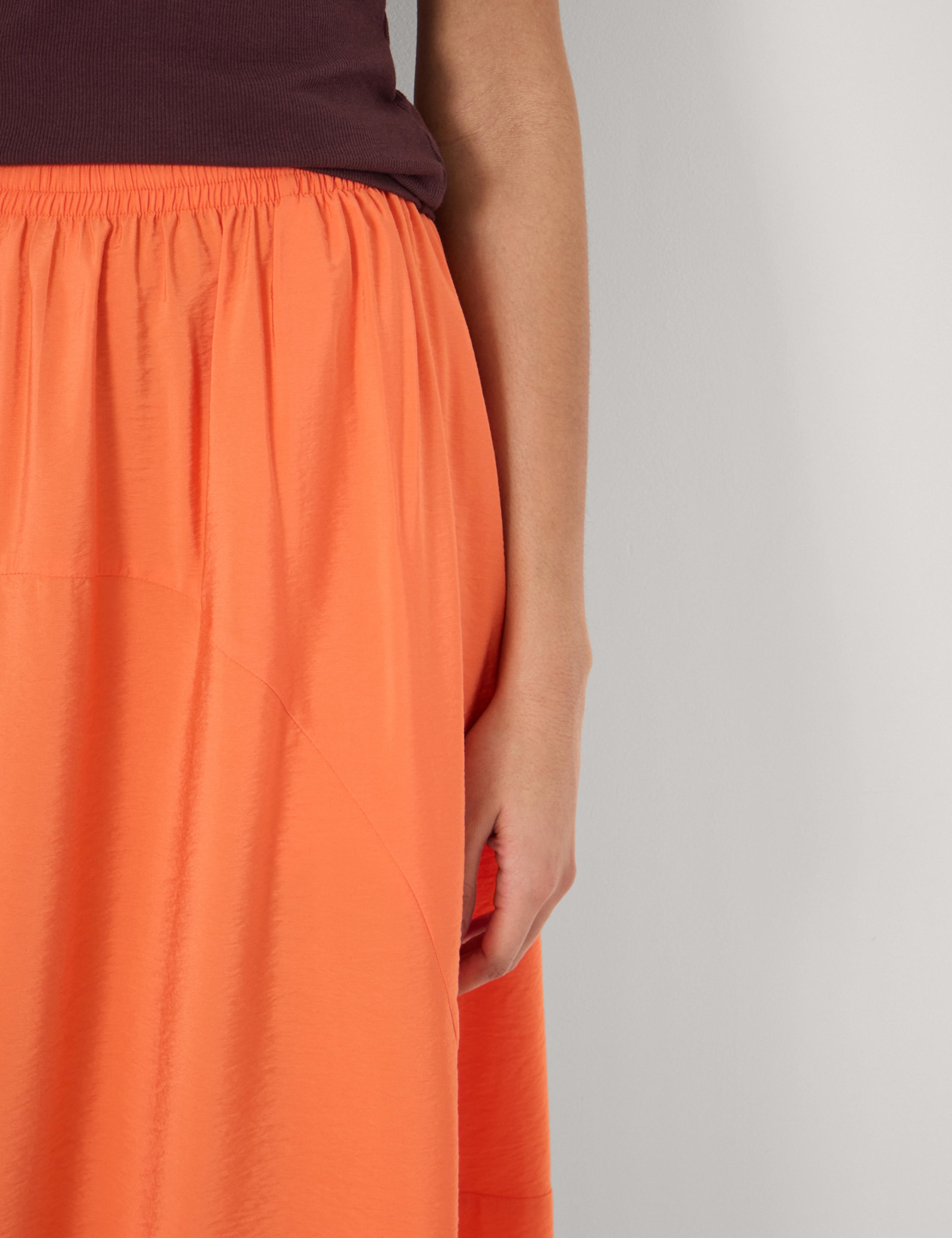 Barrel Midi Skirt 3 of 5