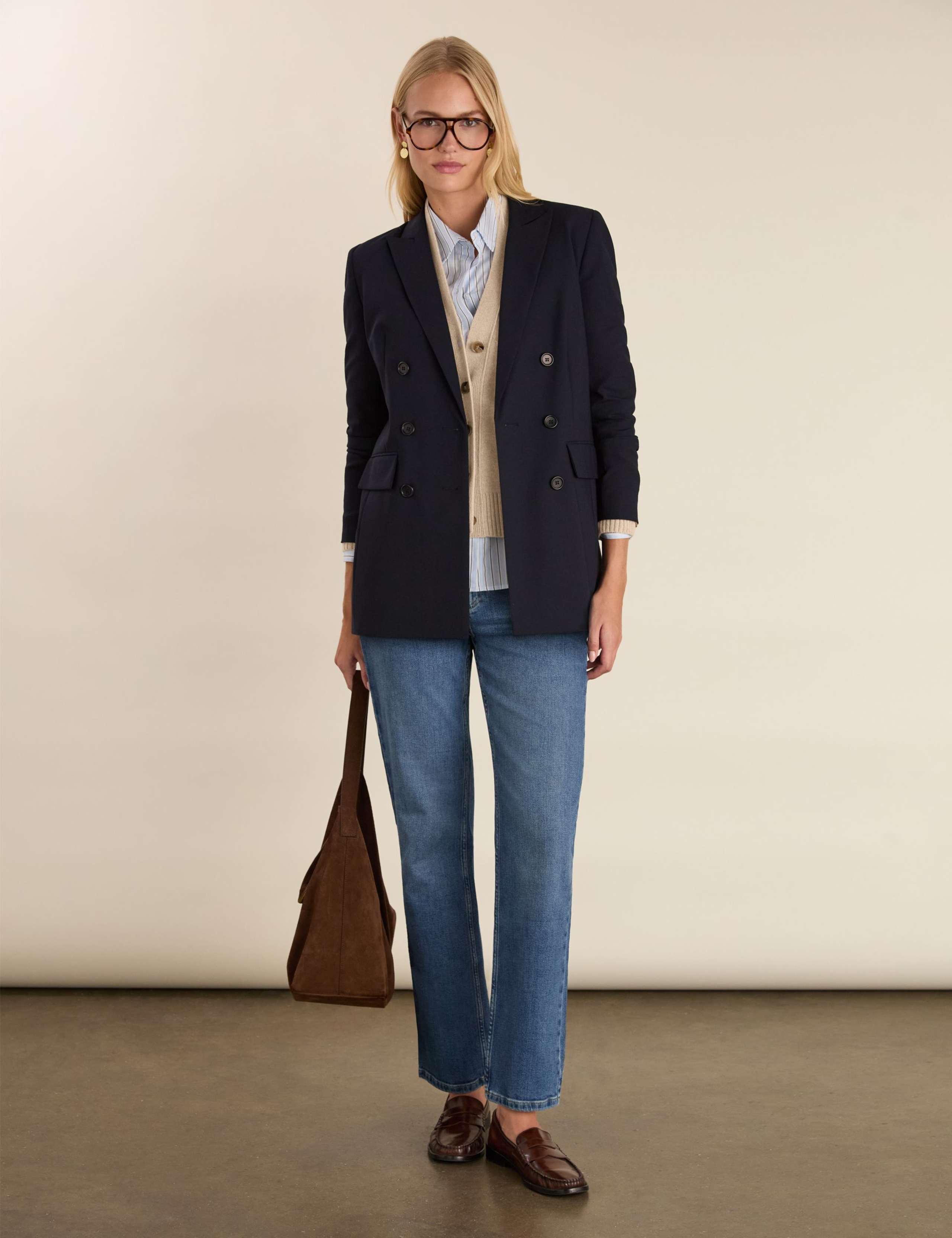 Wool Rich V-Neck Cardigan with Cashmere 4 of 4