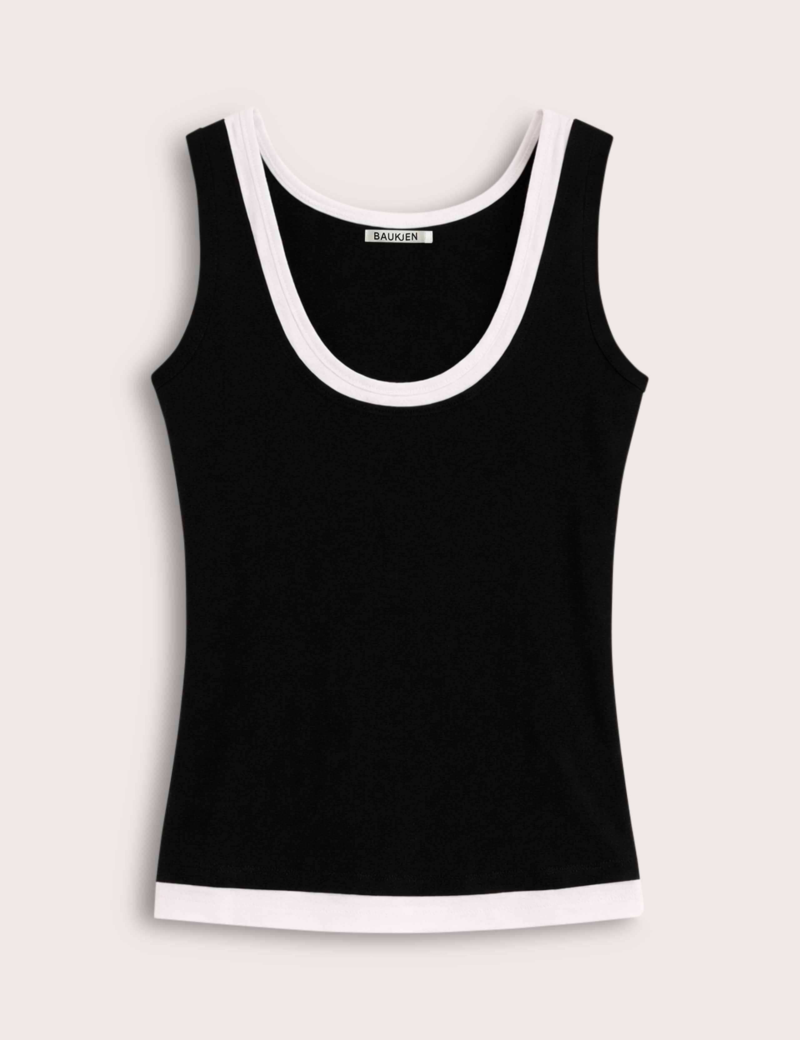 Scoop Neck Fitted Vest 2 of 6