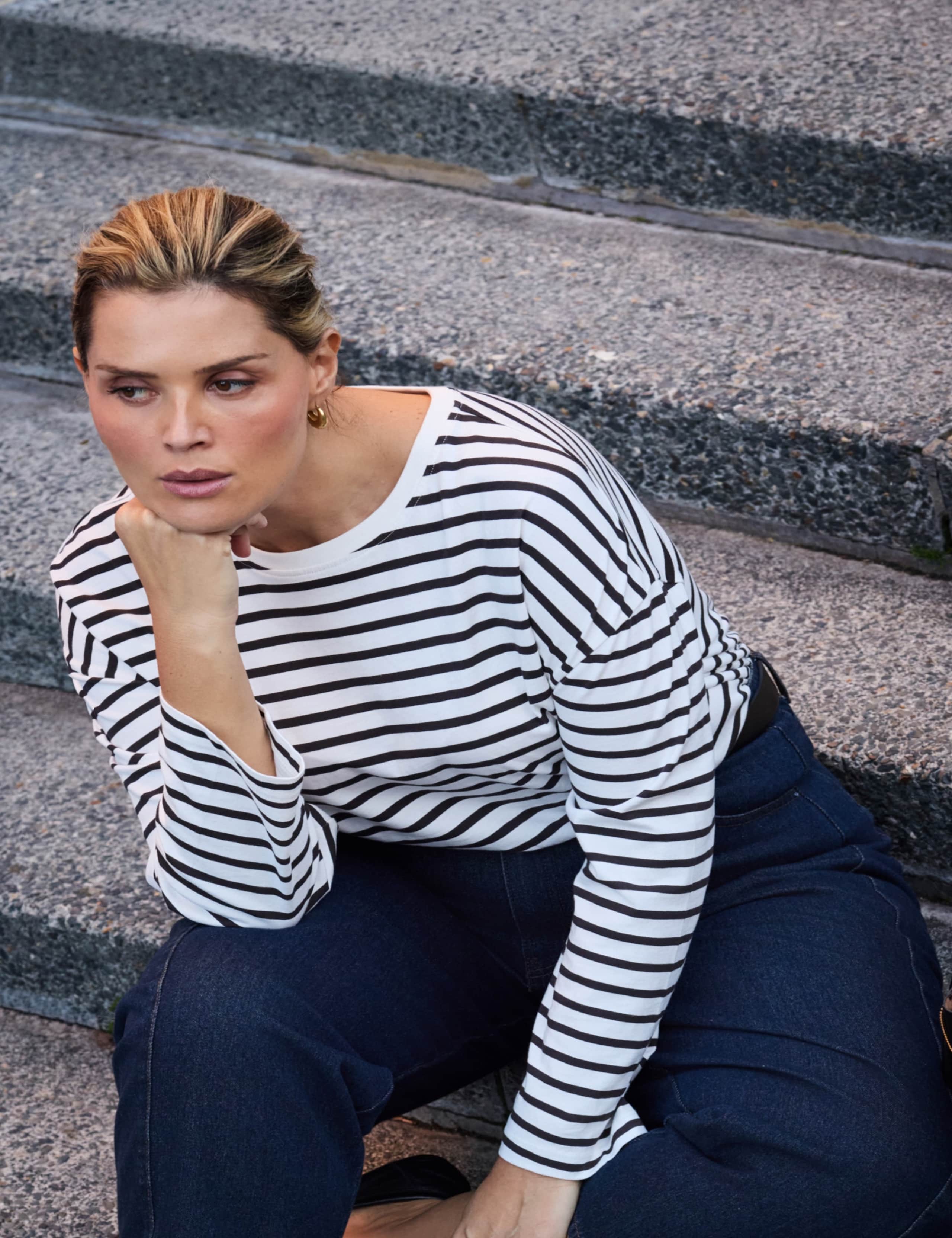 Curve Pure Cotton Striped Round Neck Top 2 of 6