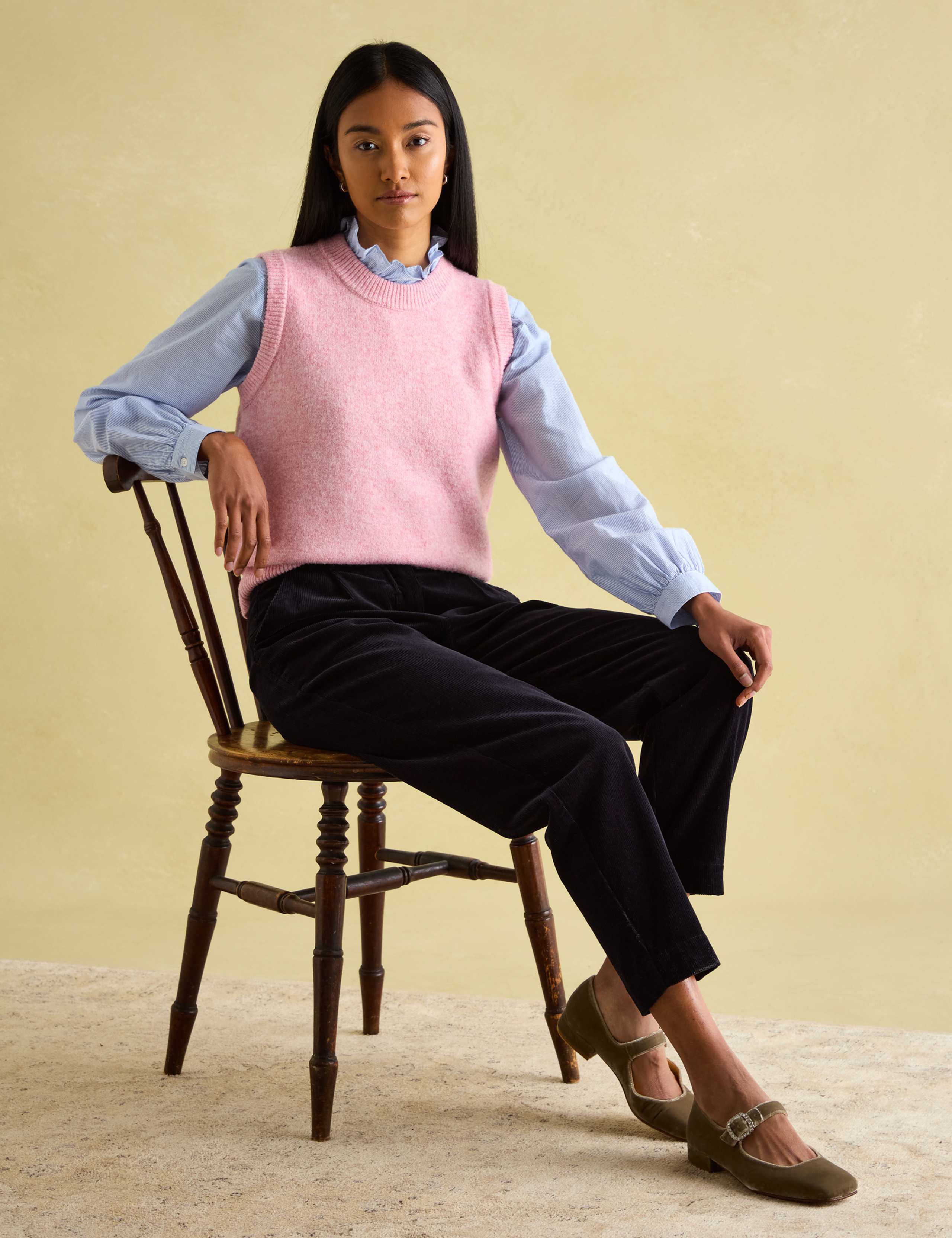 Textured Knitted Vest 4 of 7