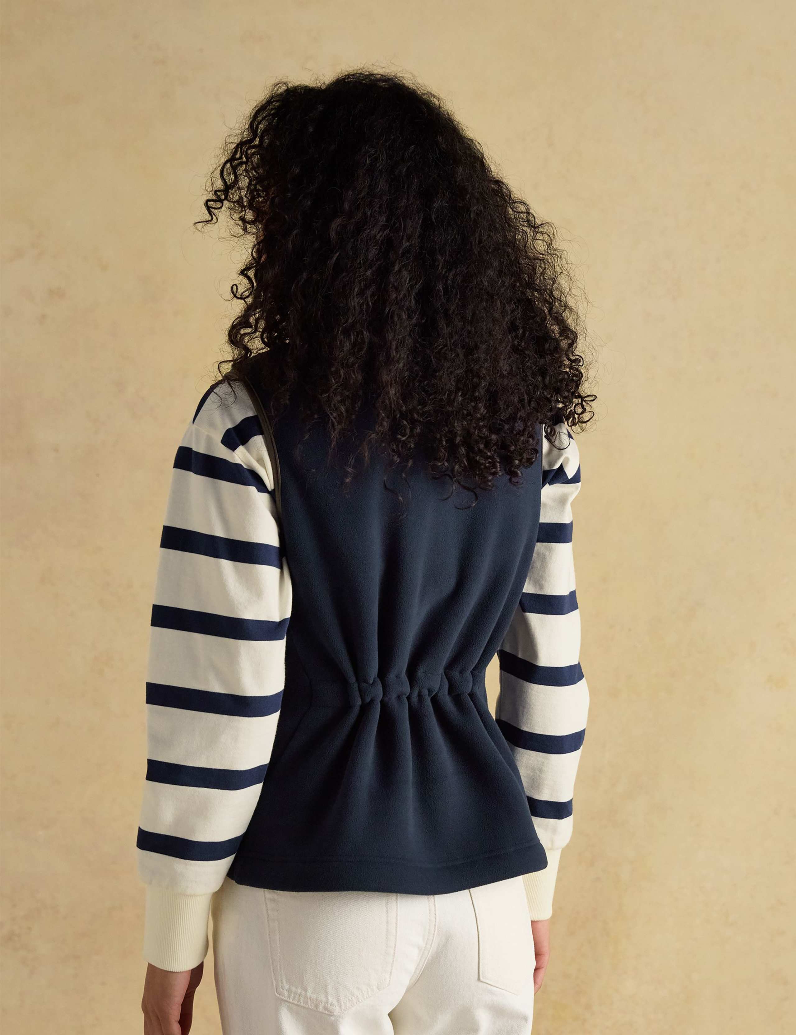 Fleece Funnel Neck Gilet 3 of 7