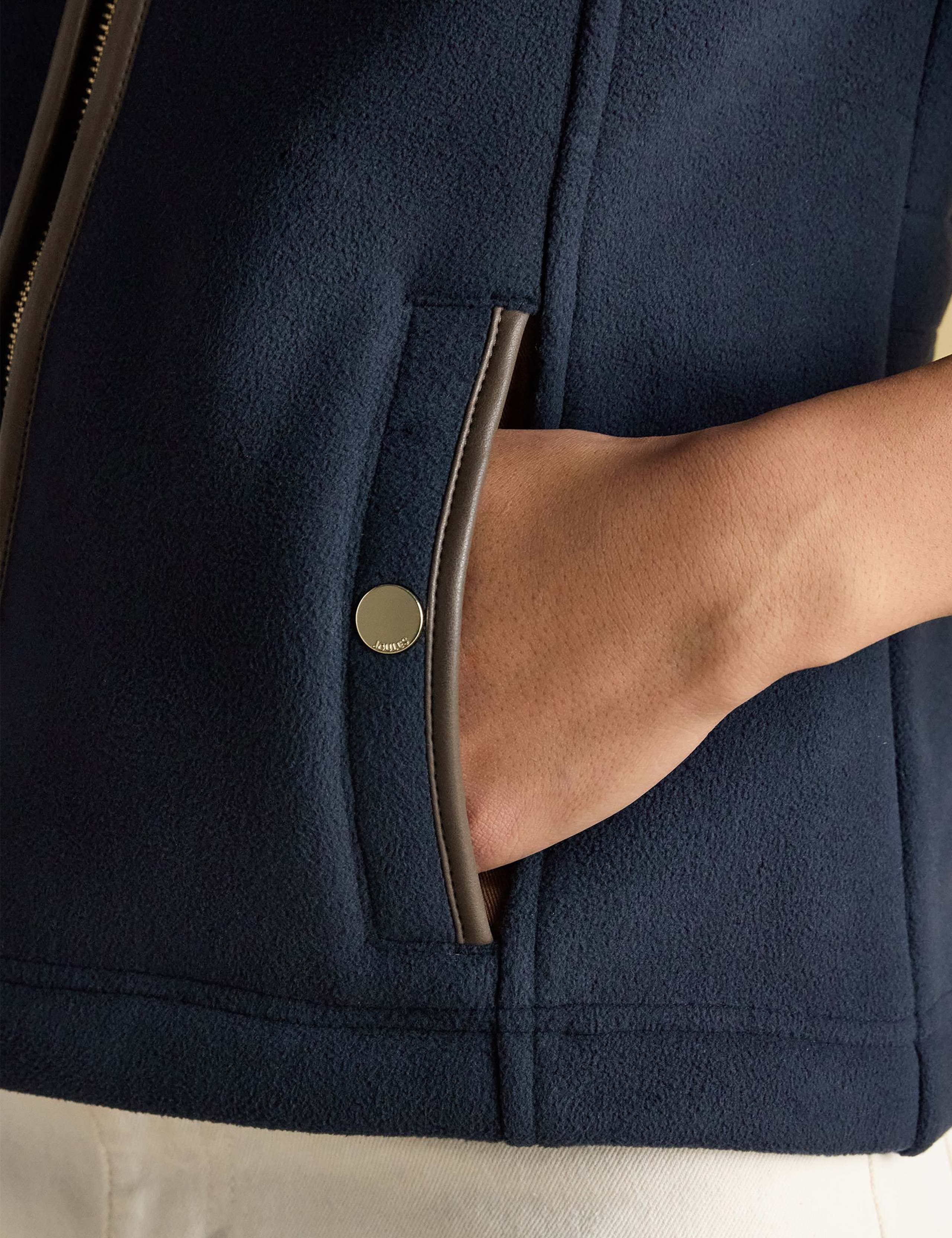 Fleece Funnel Neck Gilet 6 of 7