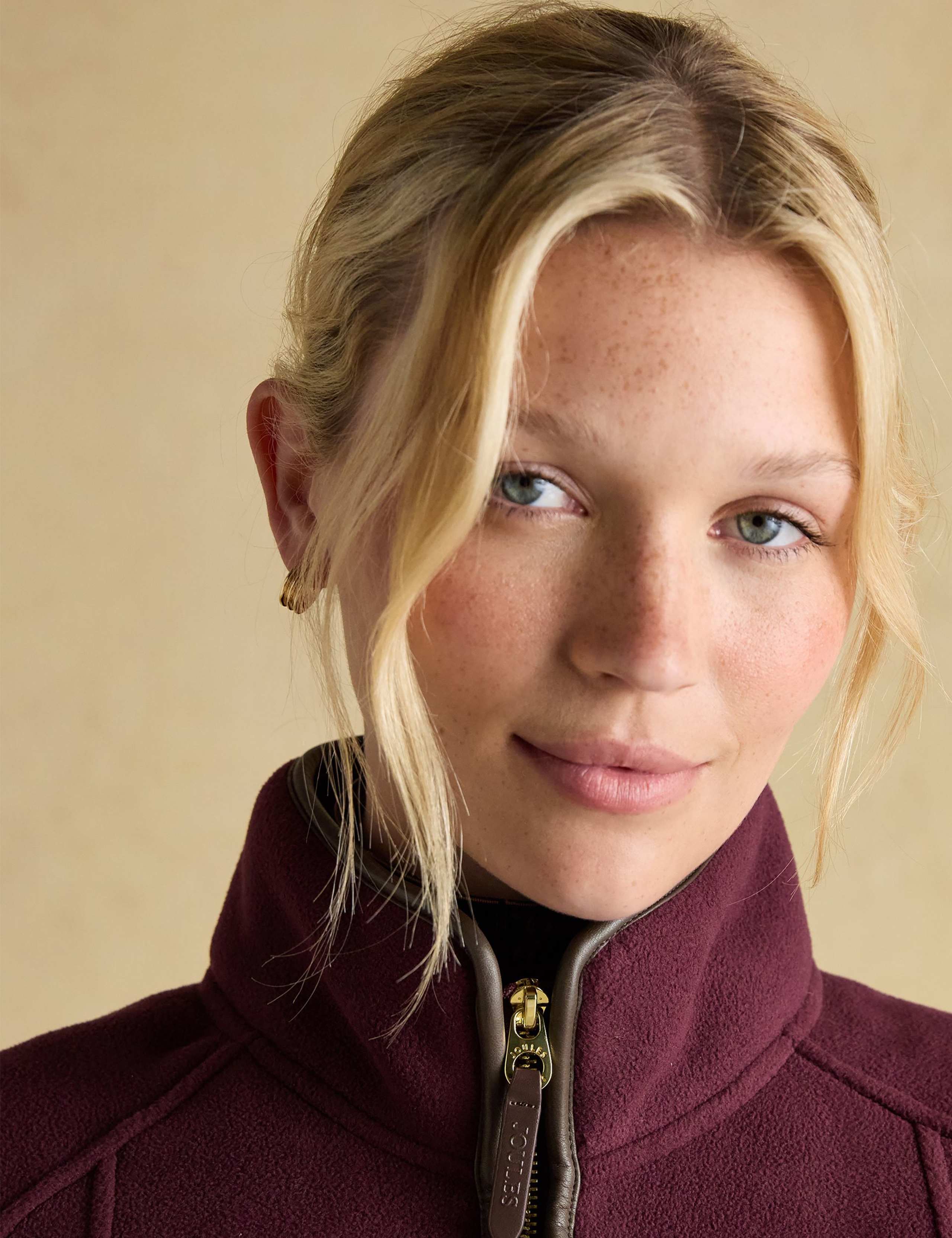 Fleece Funnel Neck Gilet 5 of 7