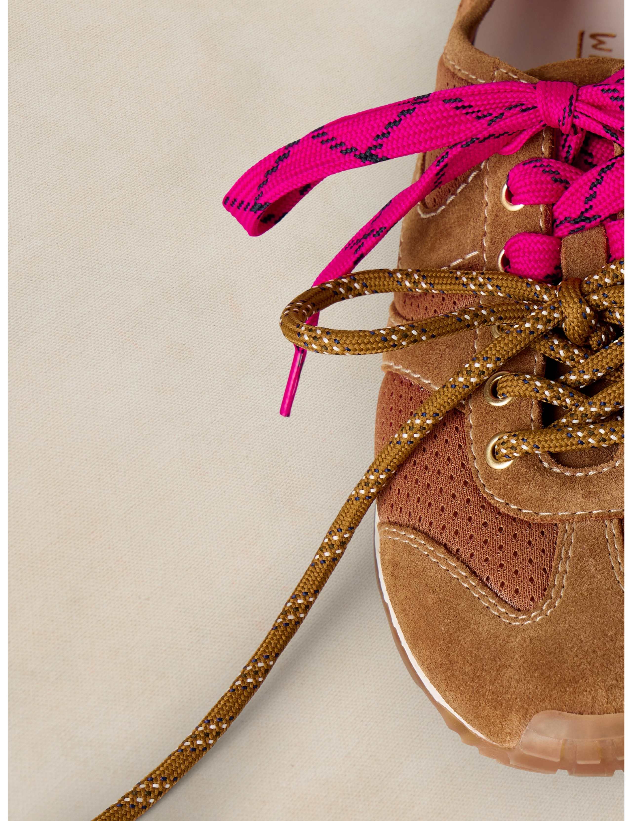 Quinn Leather Lace Up Trainers 4 of 4