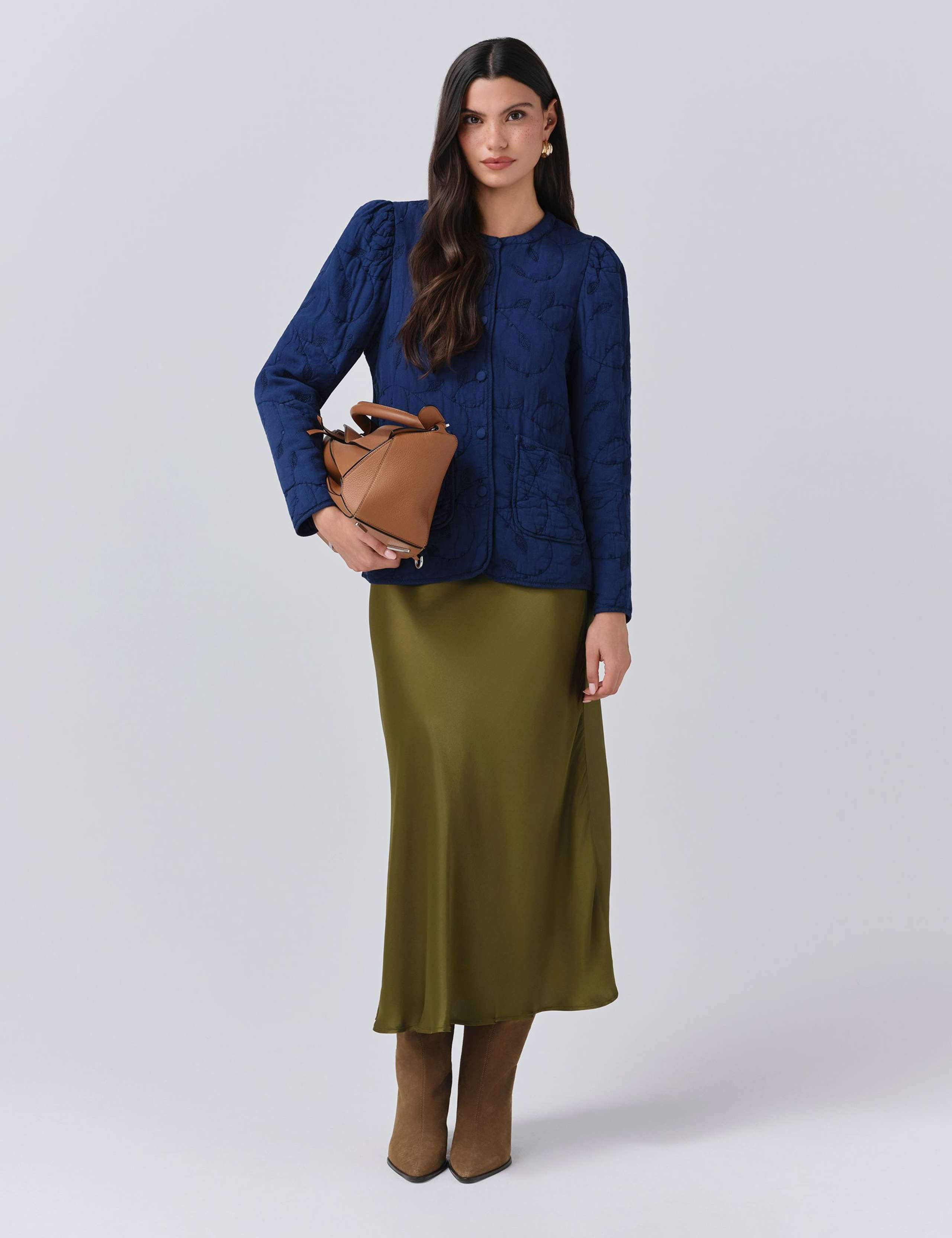 Crepe Quilted Collarless Jacket 2 of 5