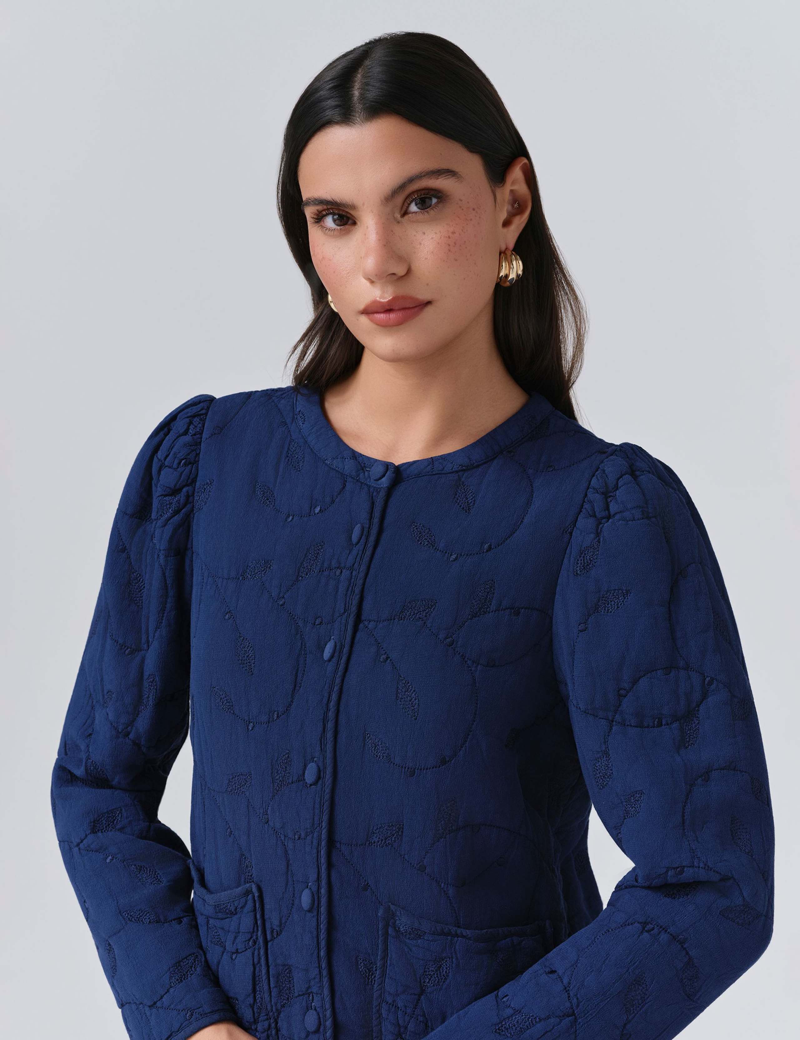Crepe Quilted Collarless Jacket 5 of 5