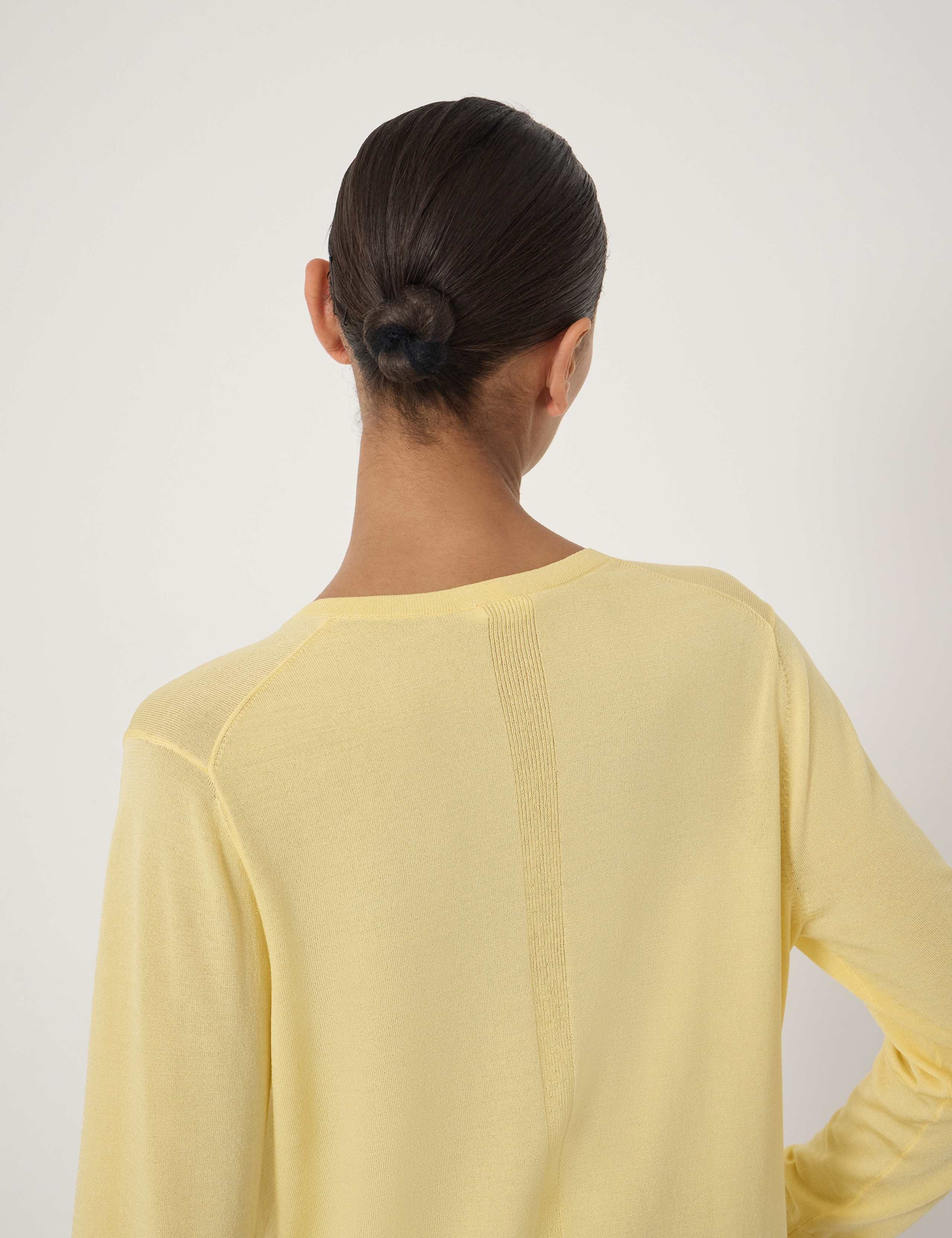 Lightweight V-Neck Jumper 5 of 5