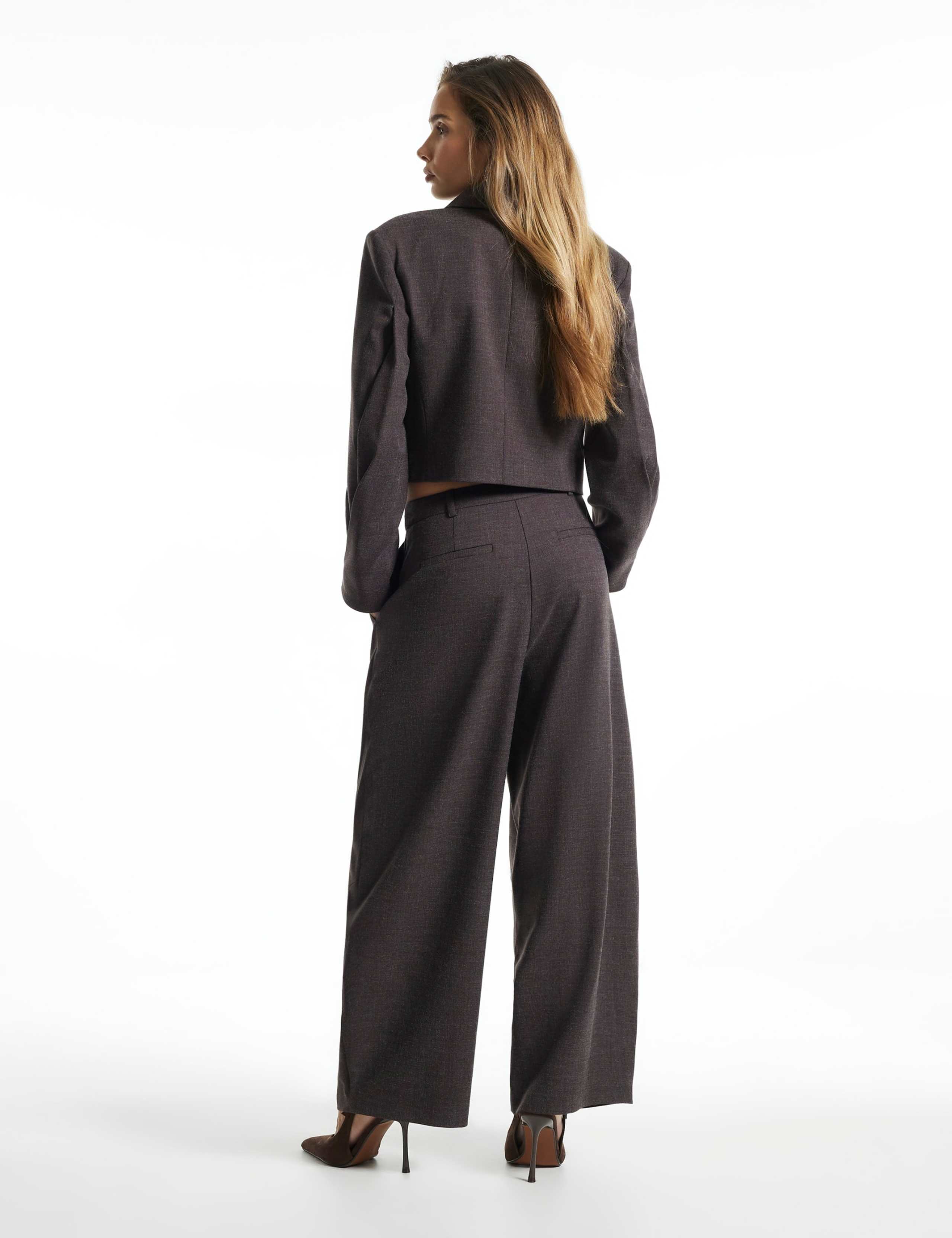 Cargo Barrel Leg Trousers 6 of 6