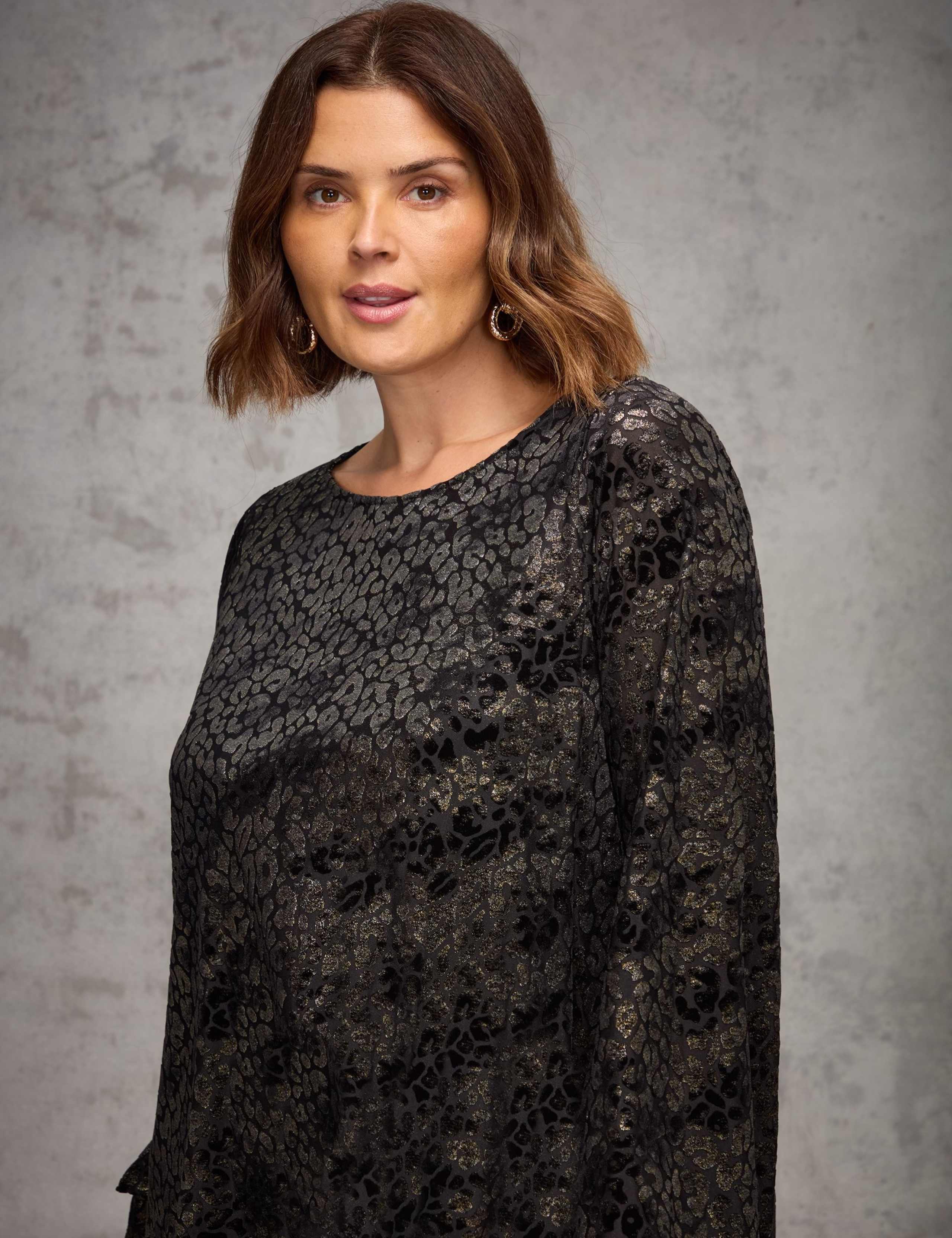 Jacquard Burnout Hanky Hem Tunic 3 of 4