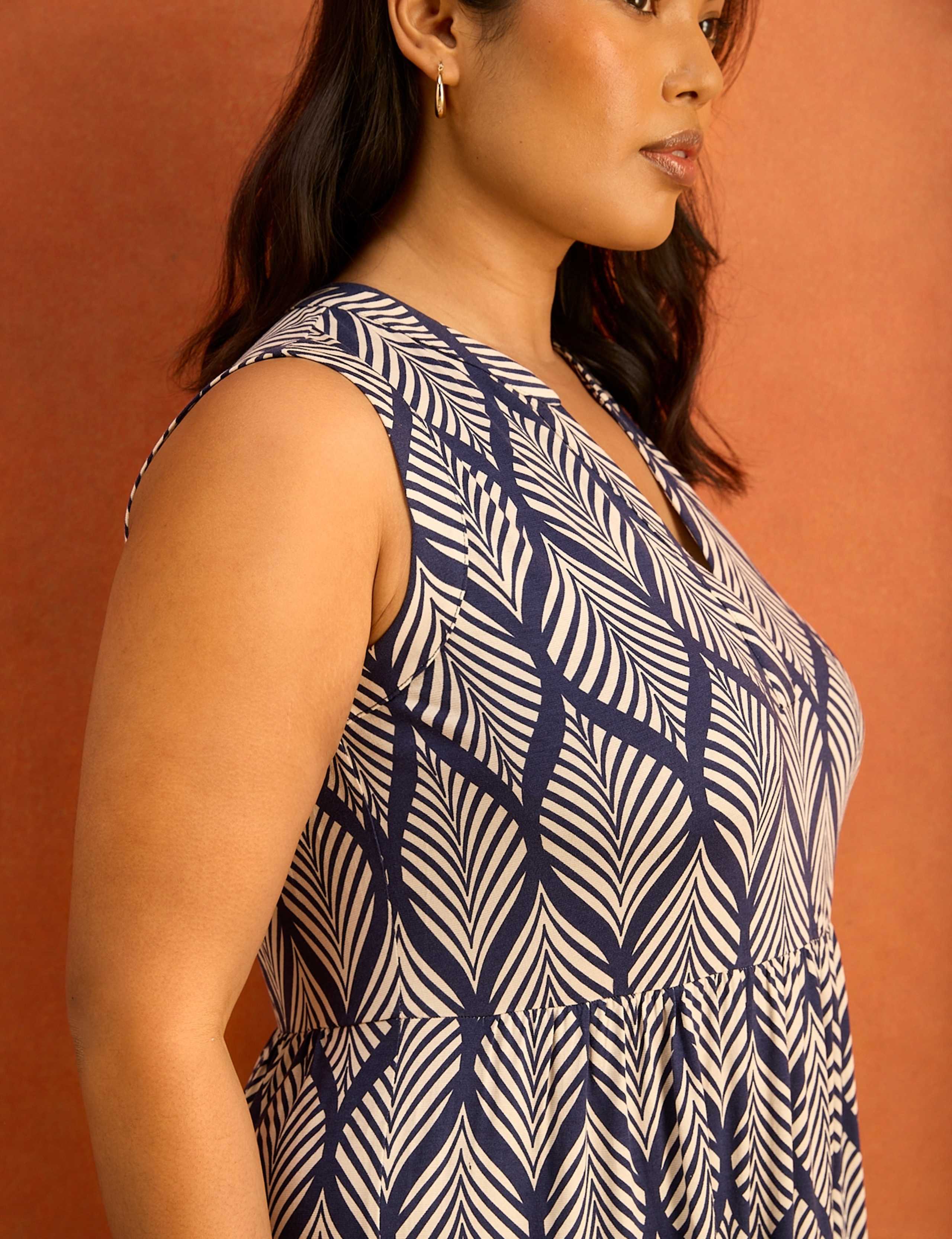 Leaf Print V-Neck Maxi Tiered Dress 5 of 5