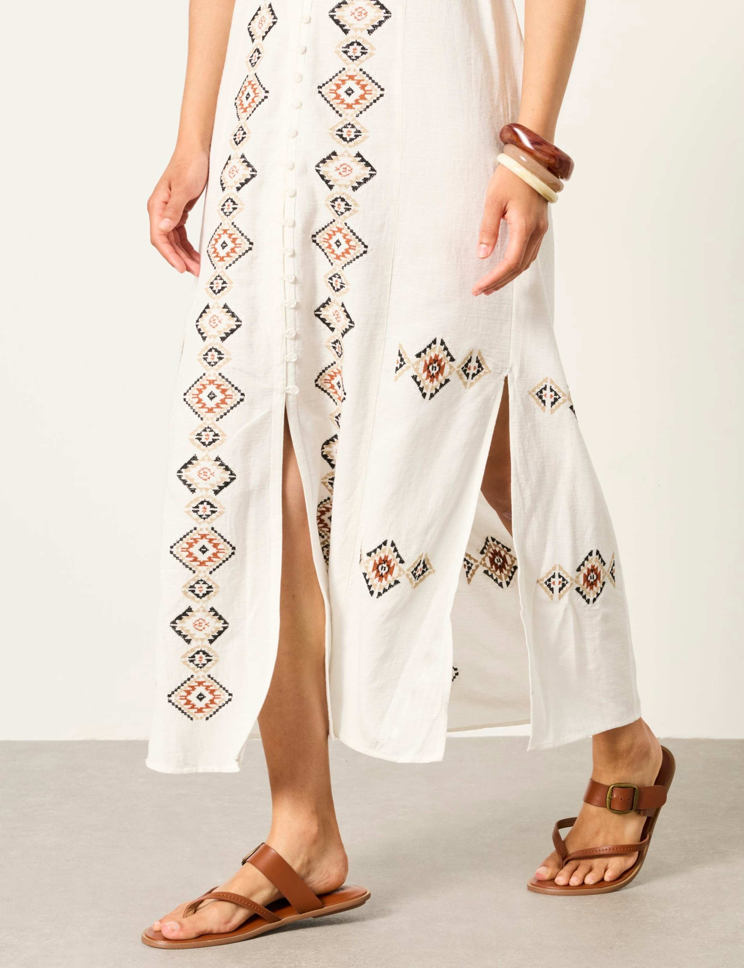 SOLENE EMB MIDI DRES 7 of 7