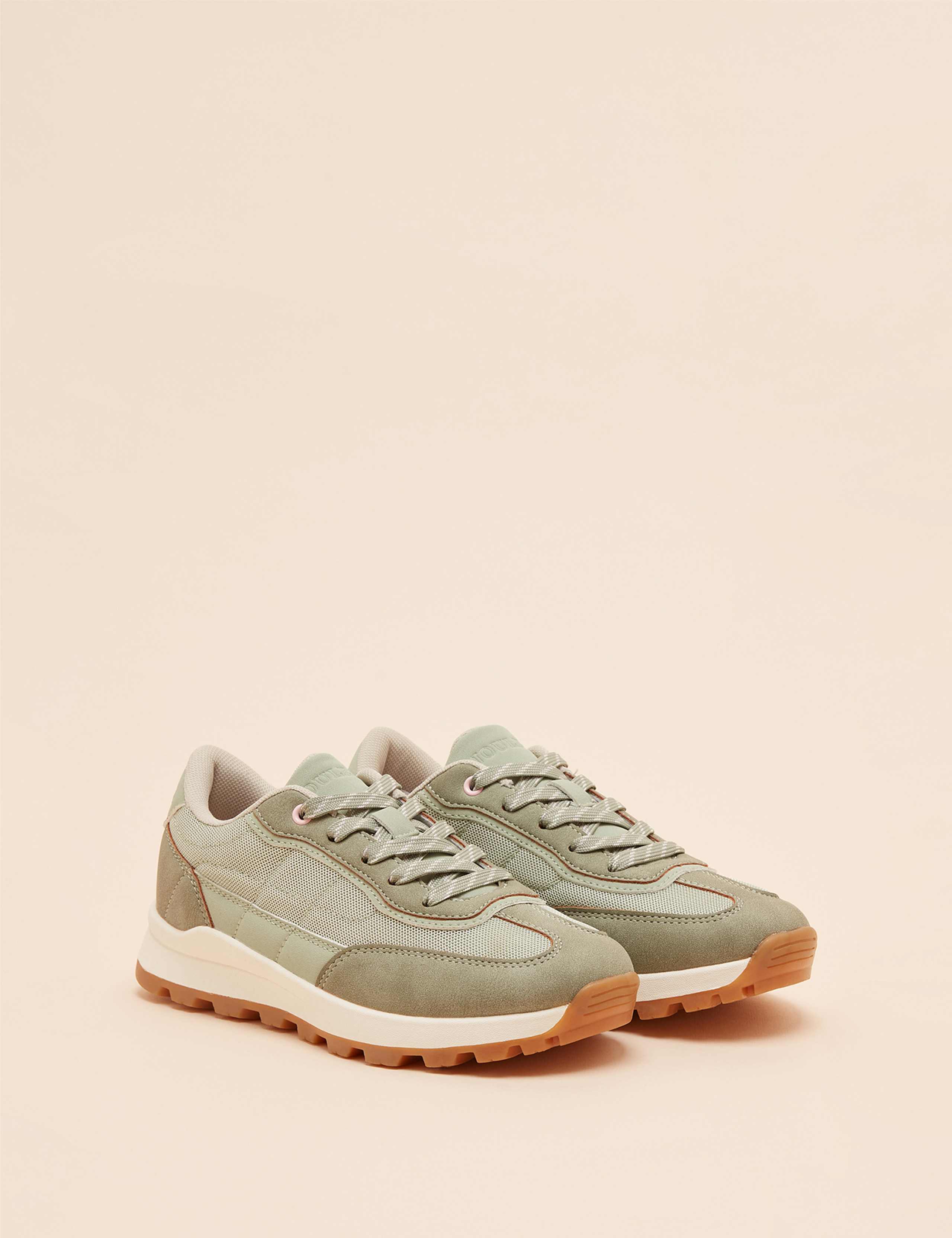 Parkfield Lace Up Colour Block Trainers 2 of 5
