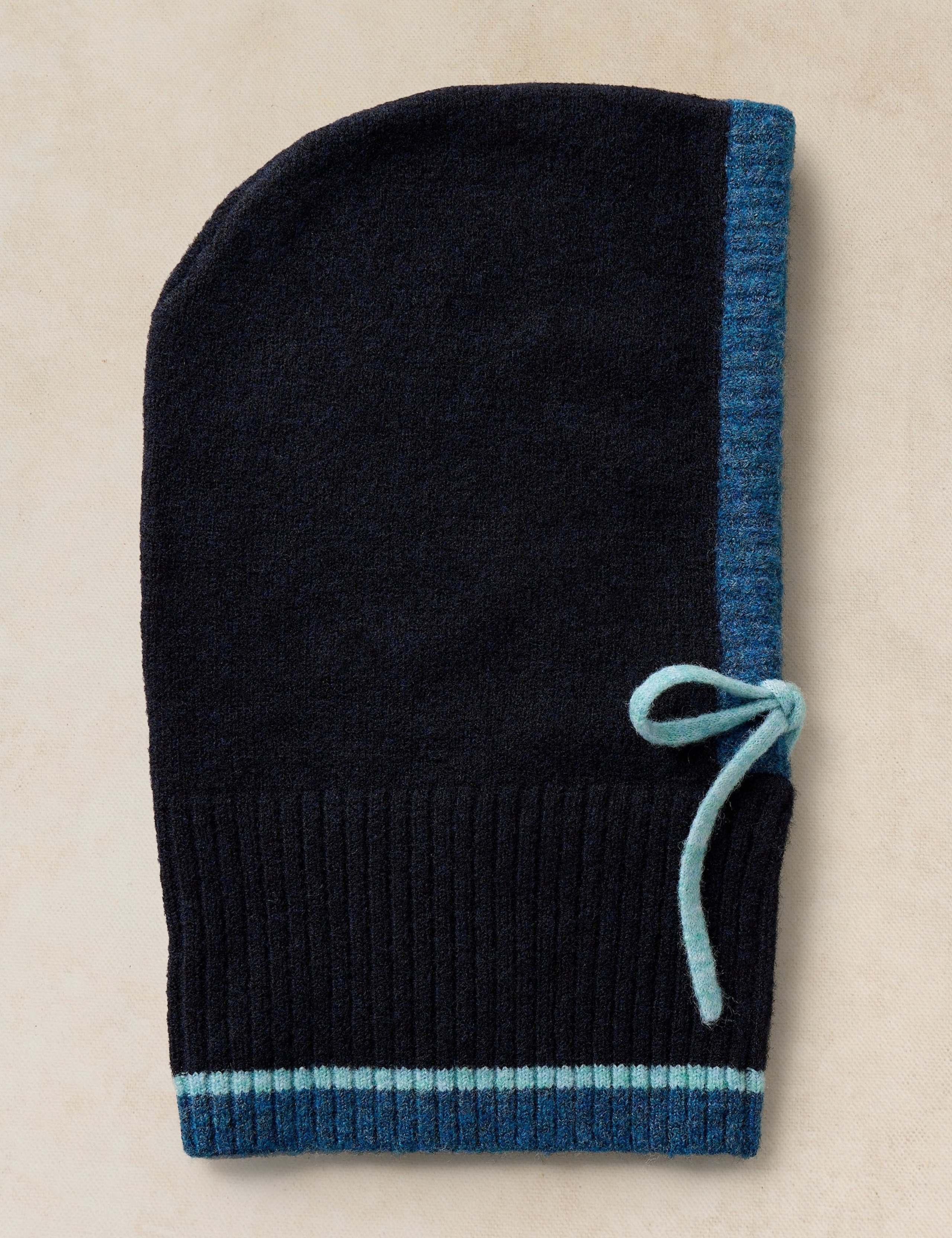 Emma Knitted Hood 1 of 2