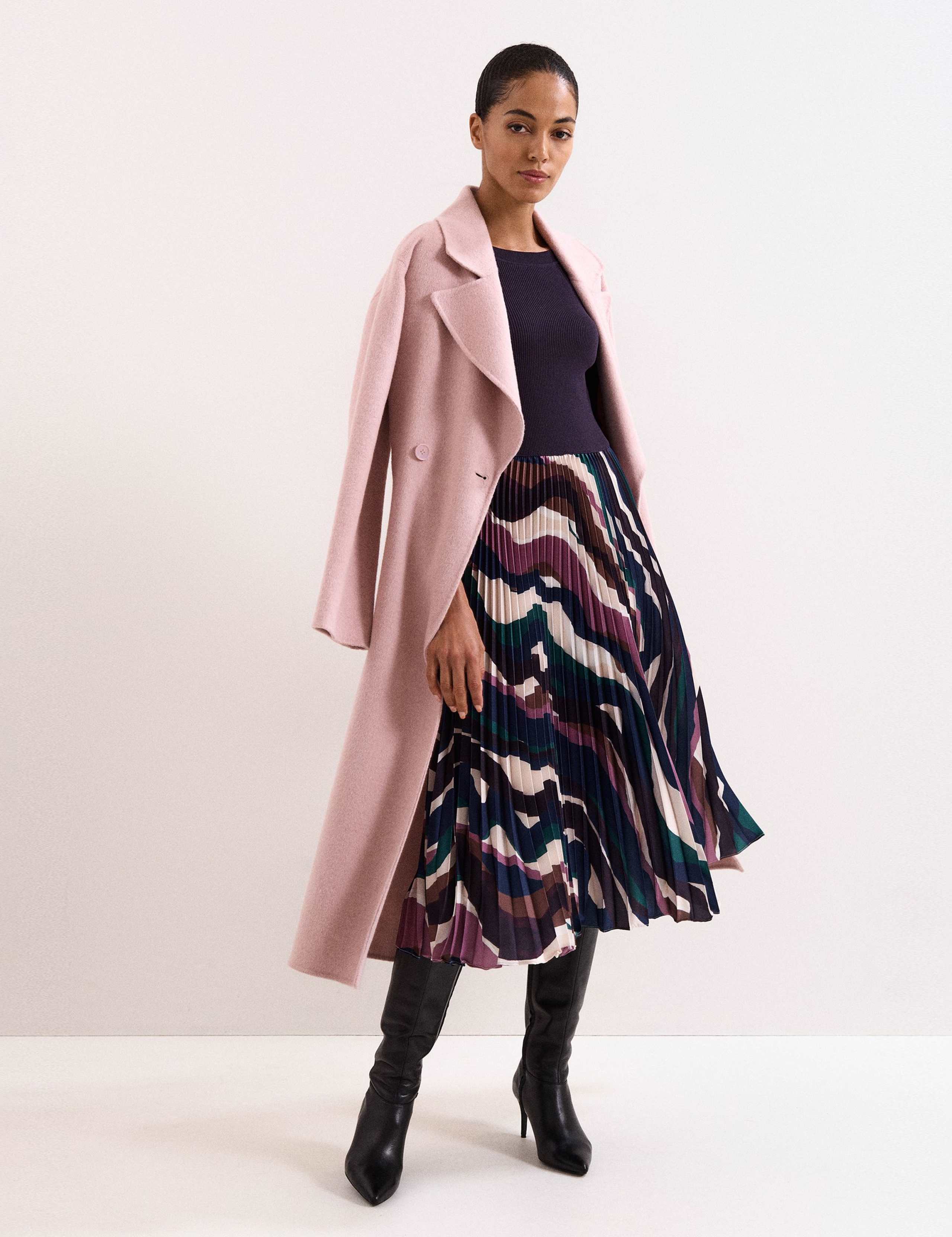 Printed Slash Neck Midi Knitted Dress 5 of 7