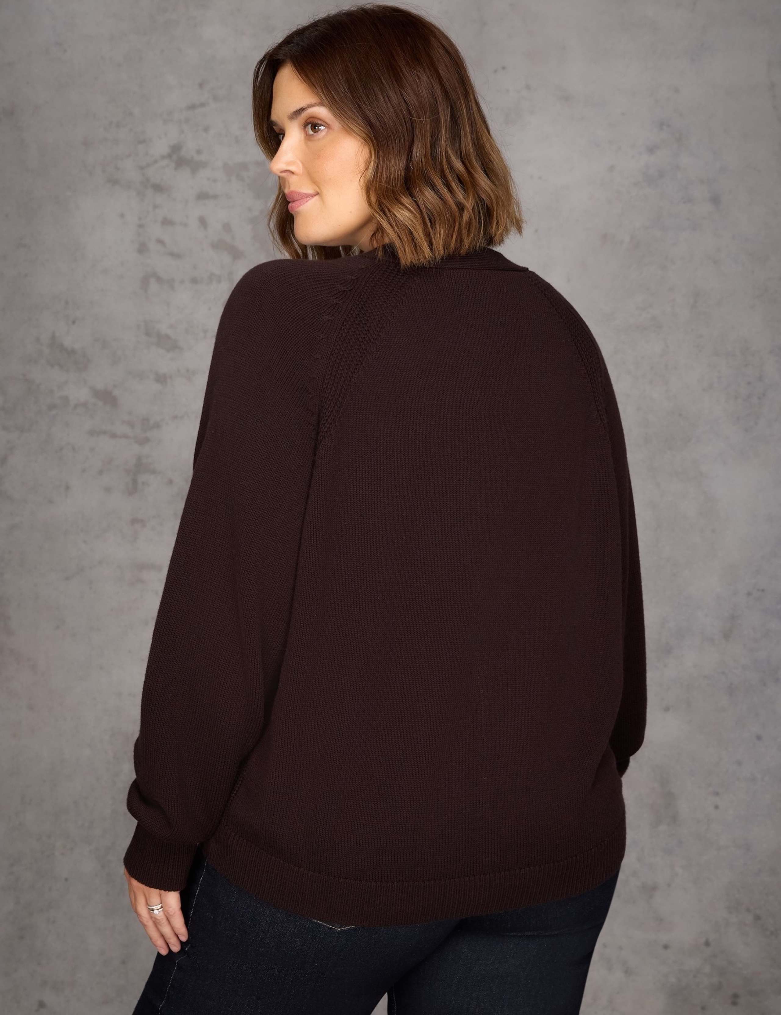 Textured V-Neck Cardigan with Cashmere 4 of 5