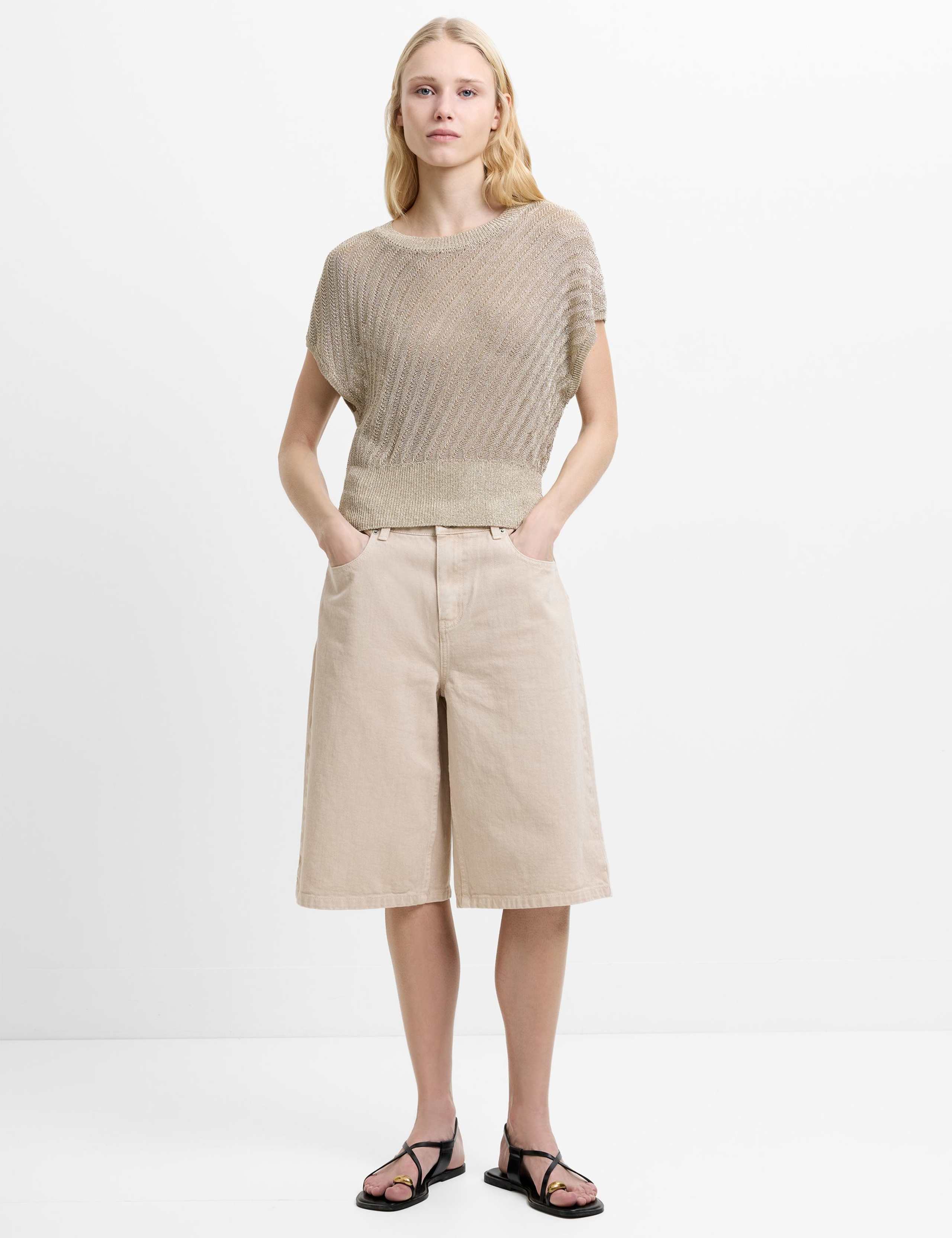 Metallic Textured Crew Neck Knitted Top 3 of 5