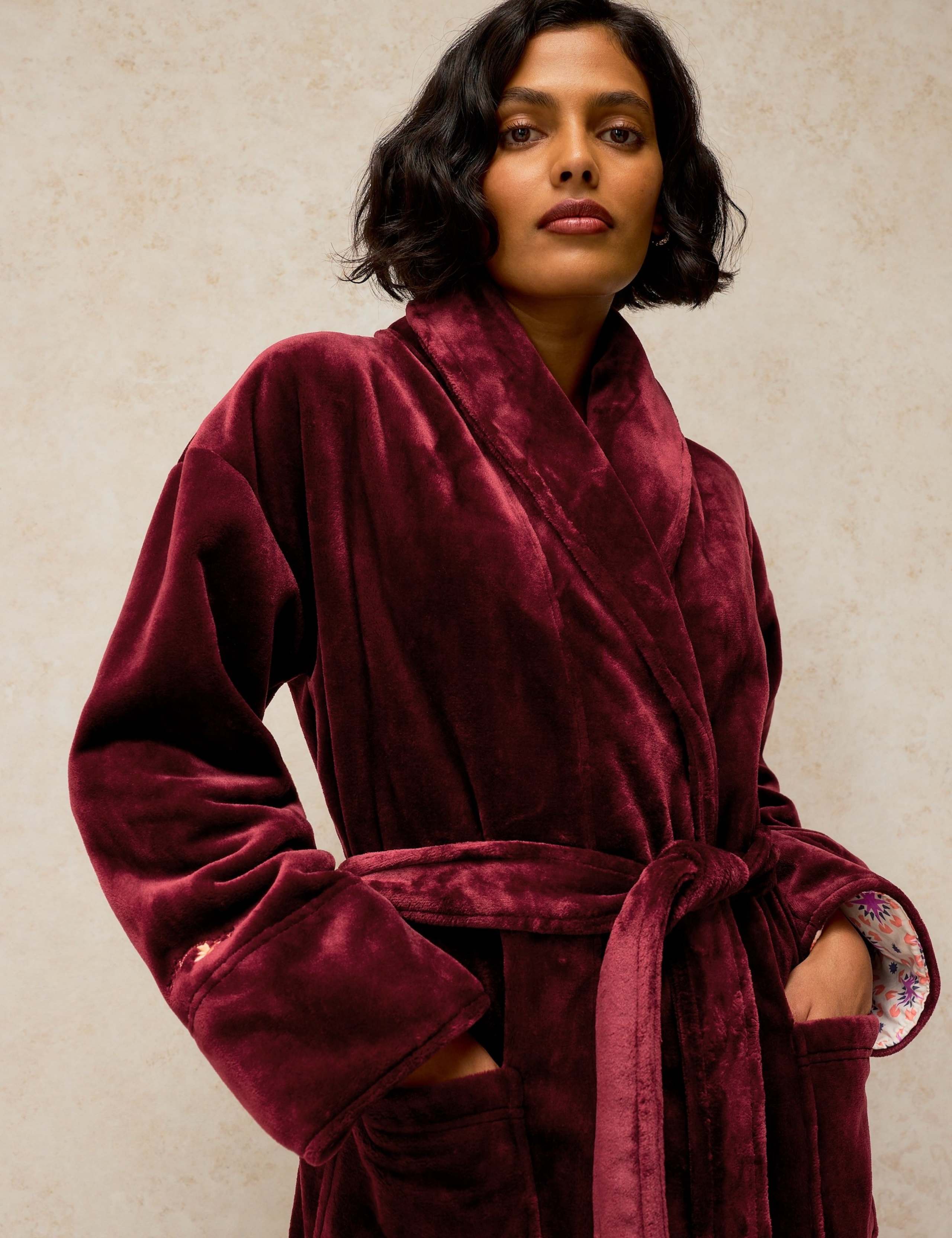 Cosy Dressing Gown 5 of 6
