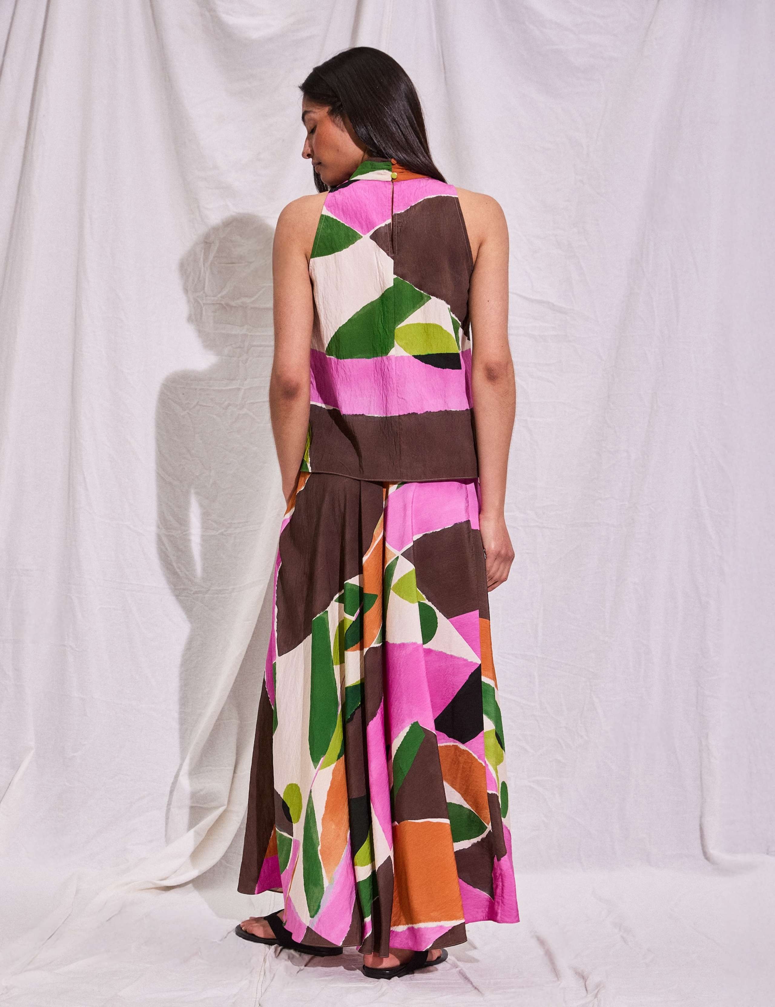 Geometric Maxi Skirt 2 of 3