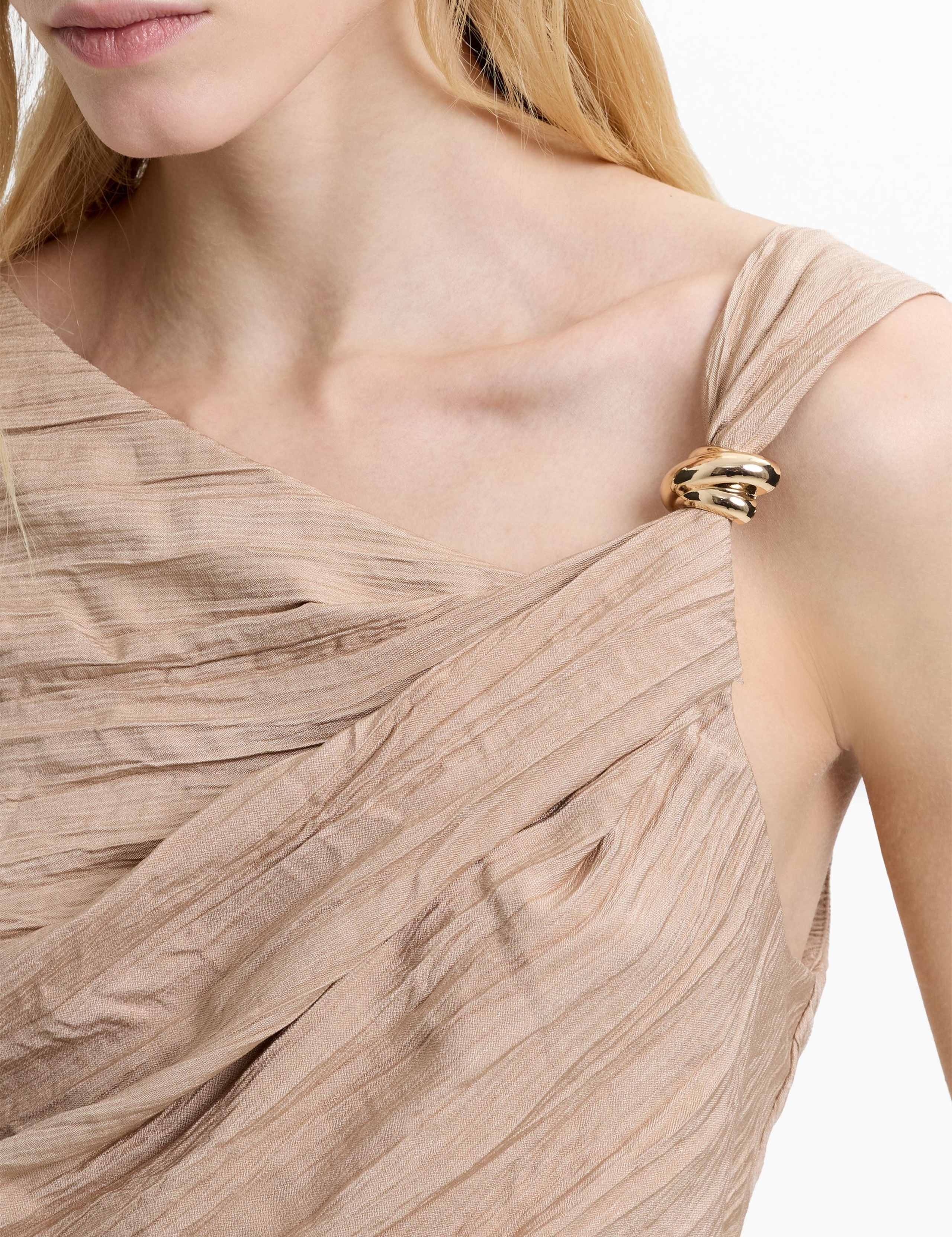 Textured One Shoulder Hardware Detail Top 5 of 6